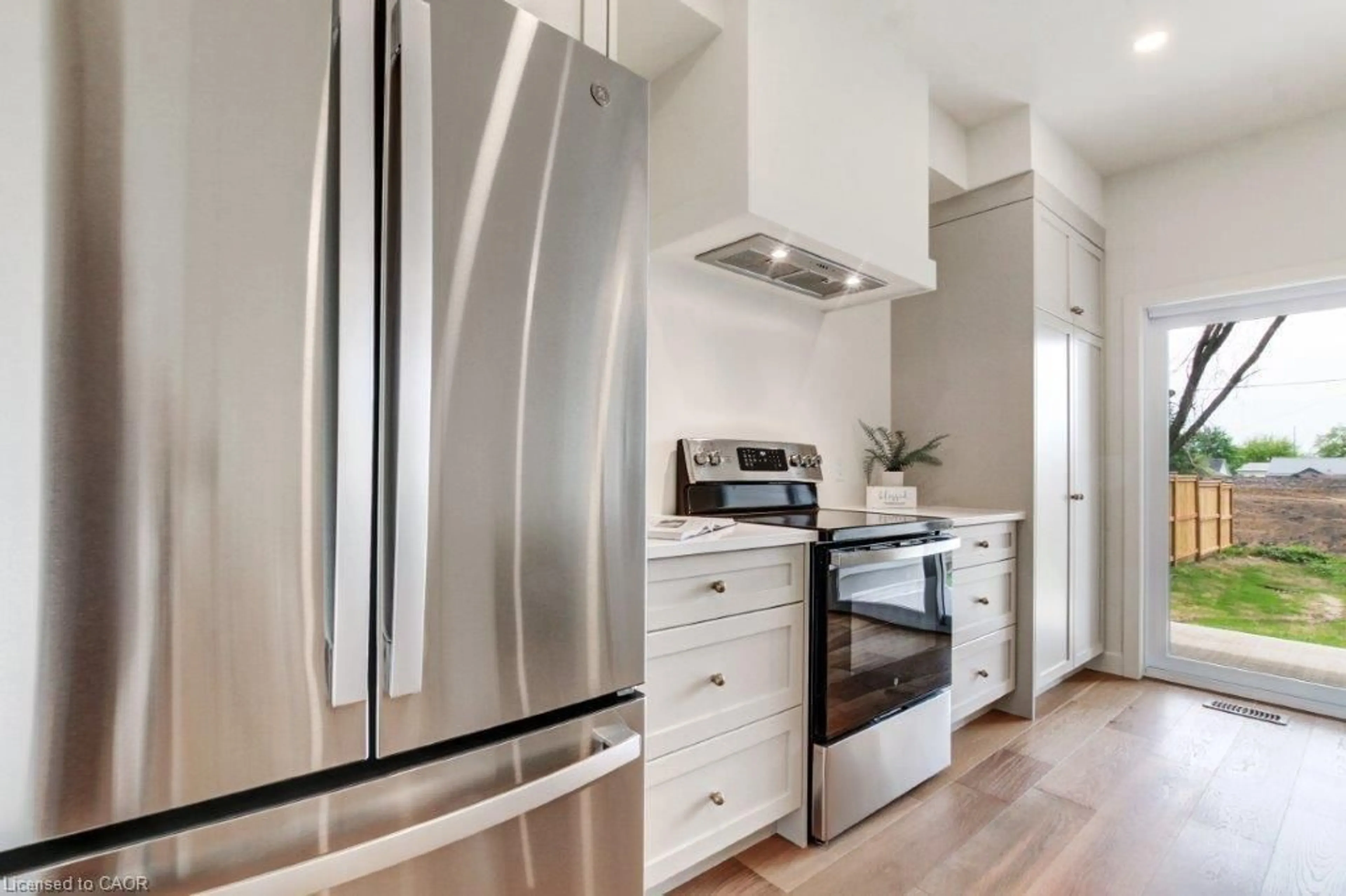 Unknown for 210 William St, Delhi Ontario N4B 2E1