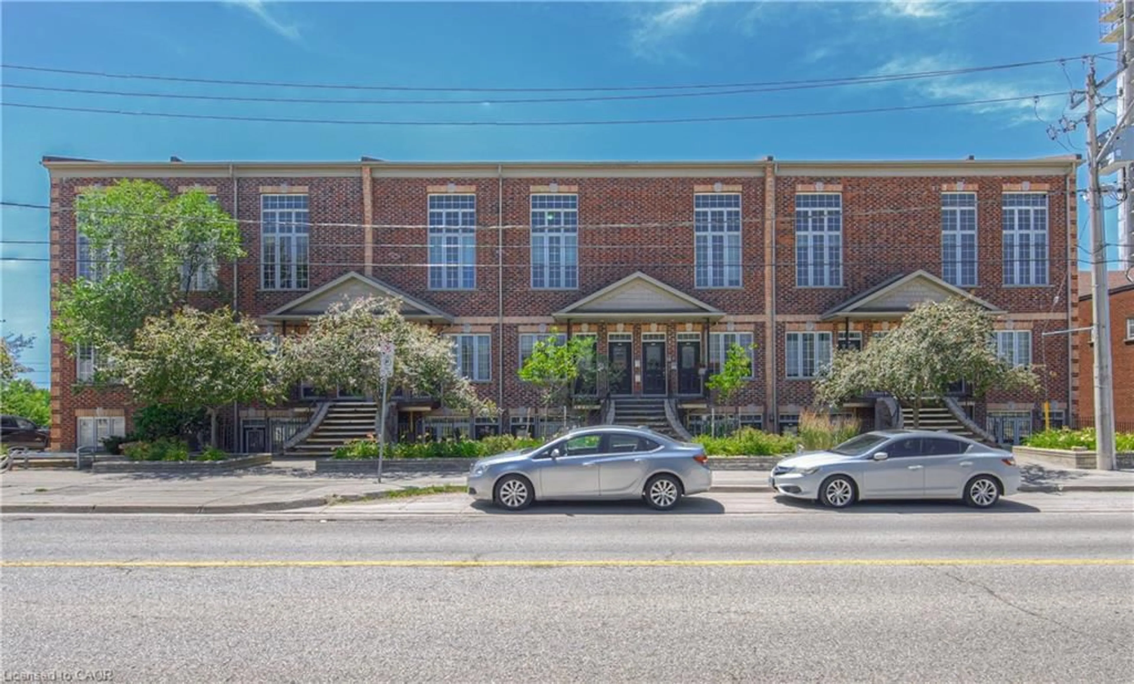 Home with brick exterior material, street for 555 King St #109, Kitchener Ontario N2G 2L9