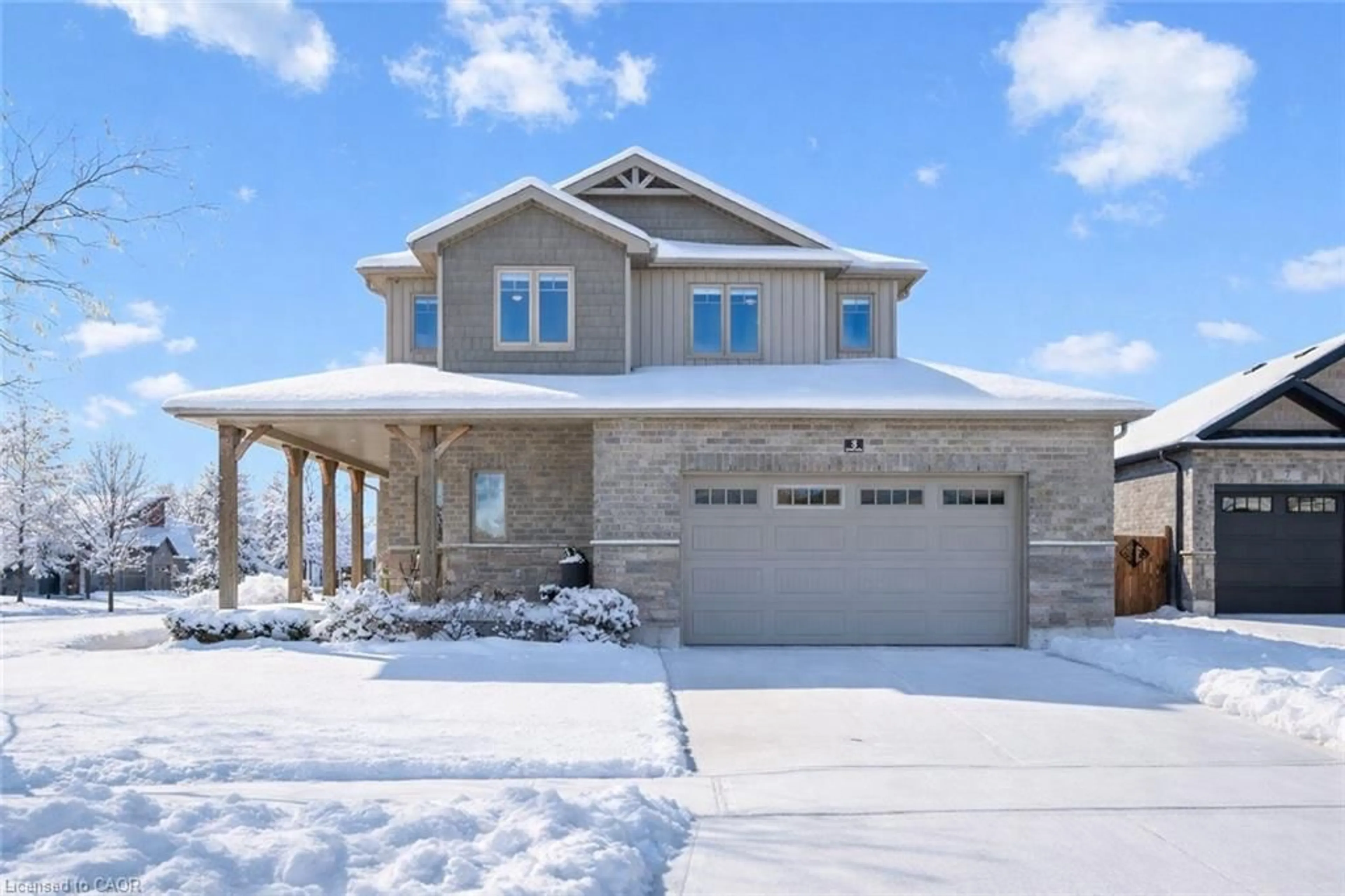 Home with brick exterior material, street for 8 Griffith Crt, Listowel Ontario N4W 0G1