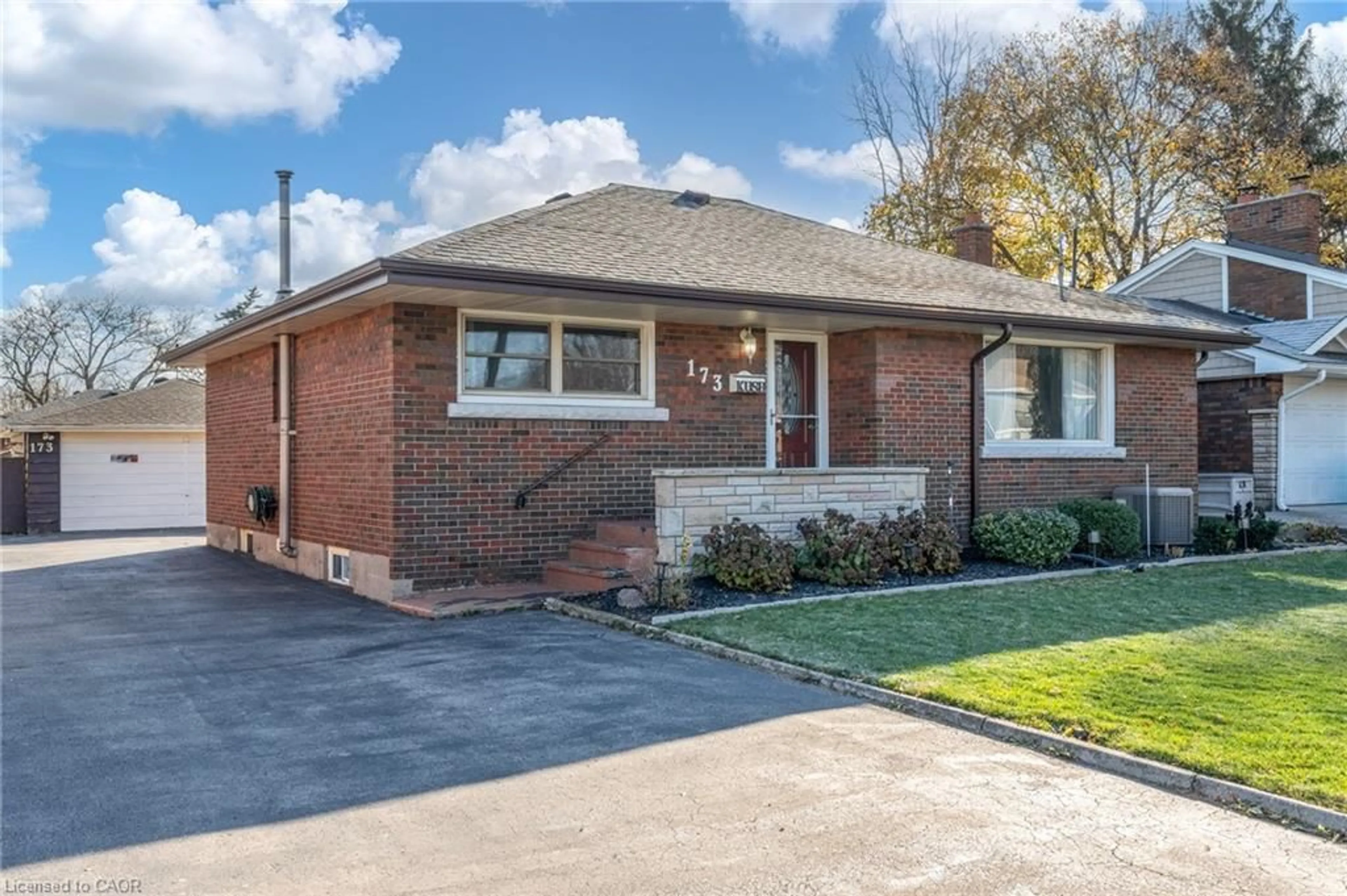 Home with brick exterior material, street for 173 West 23rd St, Hamilton Ontario L9C 4V8