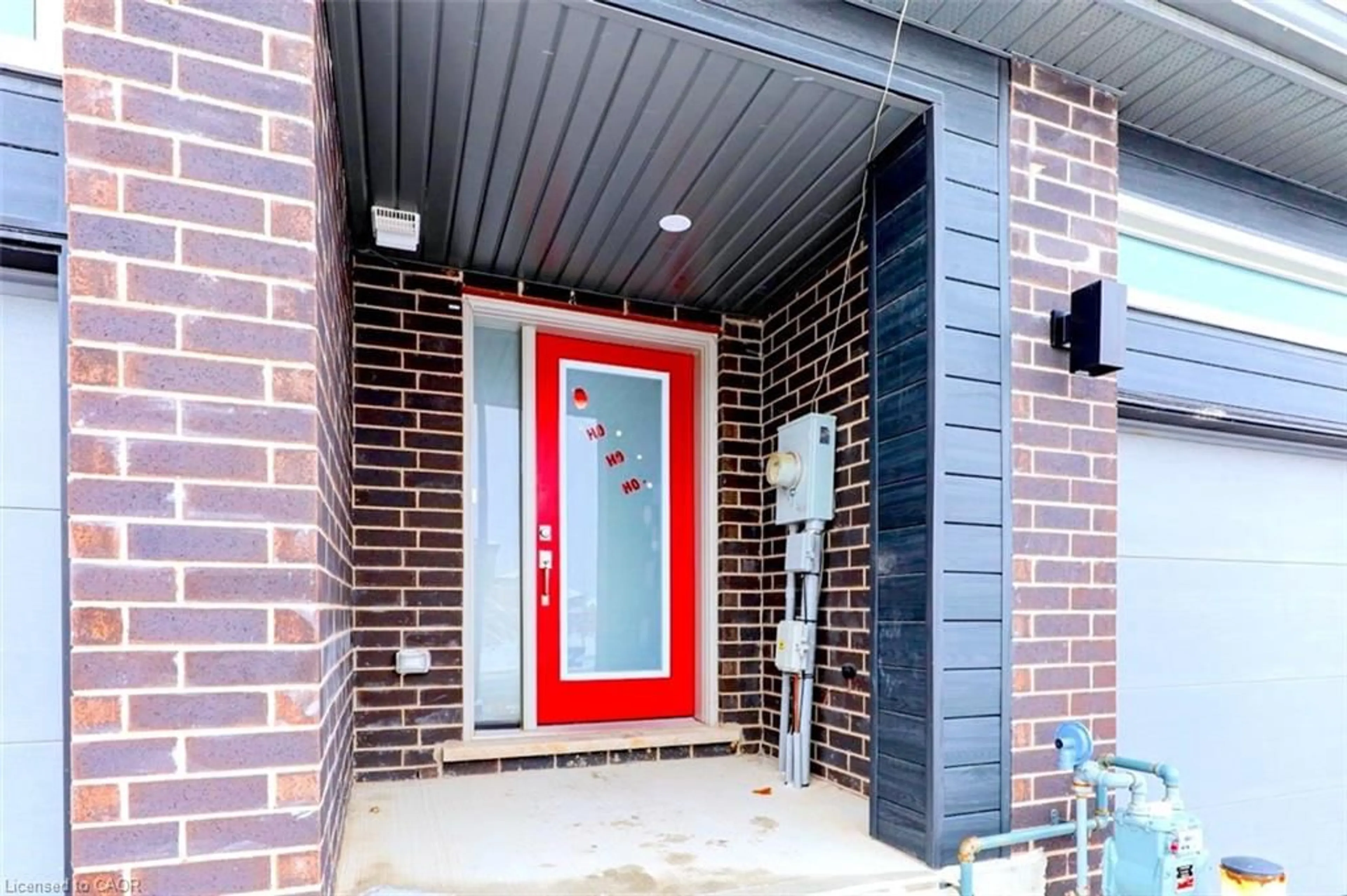 Home with brick exterior material, street for 105 Pony Way, Kitchener Ontario N2R 0R8