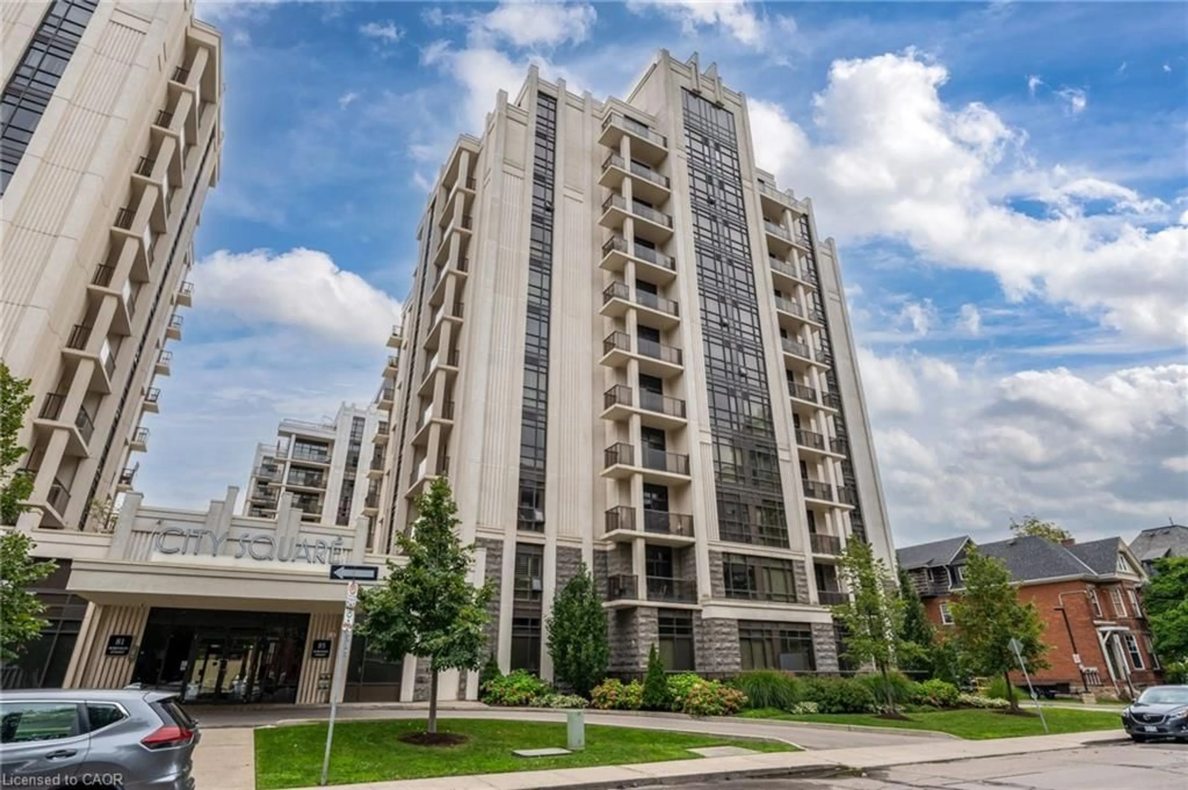 Unknown for 85 Robinson St #304, Hamilton Ontario L8P 0B9