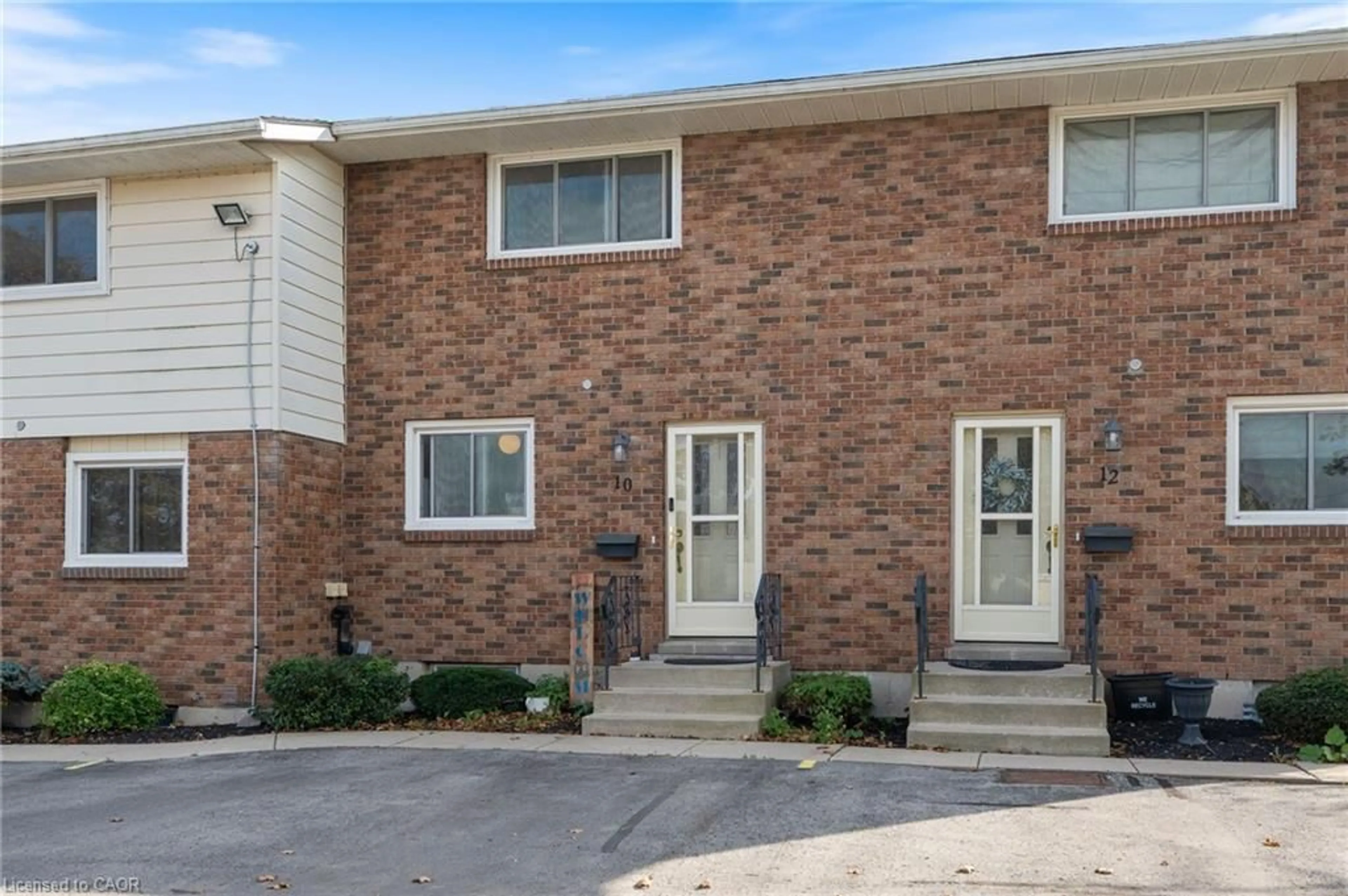 Home with brick exterior material, street for 10 Montclair Cres #5, Simcoe Ontario N3Y 4R9
