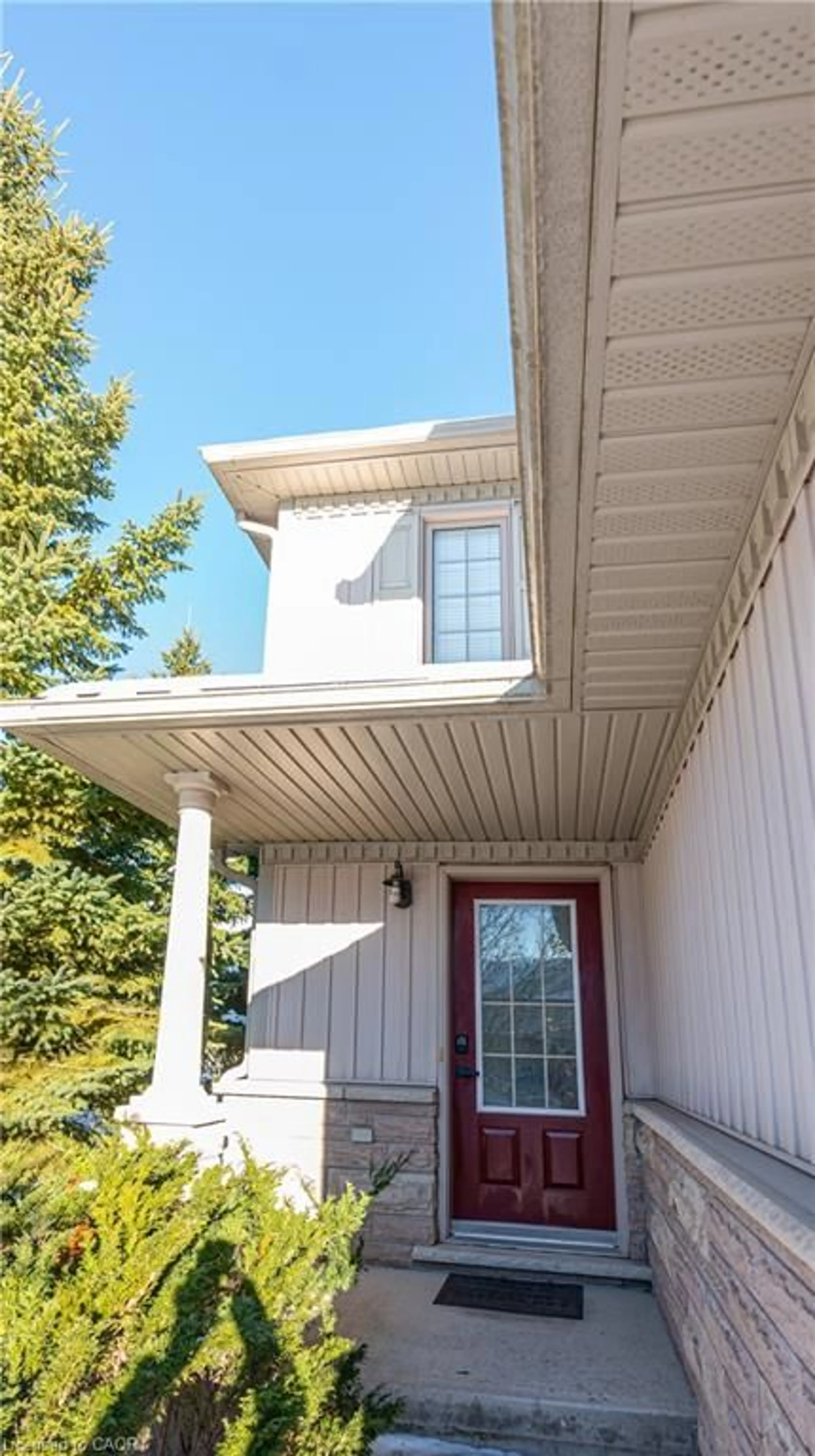 Home with vinyl exterior material, street for 85 Bankside Dr #E34, Kitchener Ontario N2N 3M4