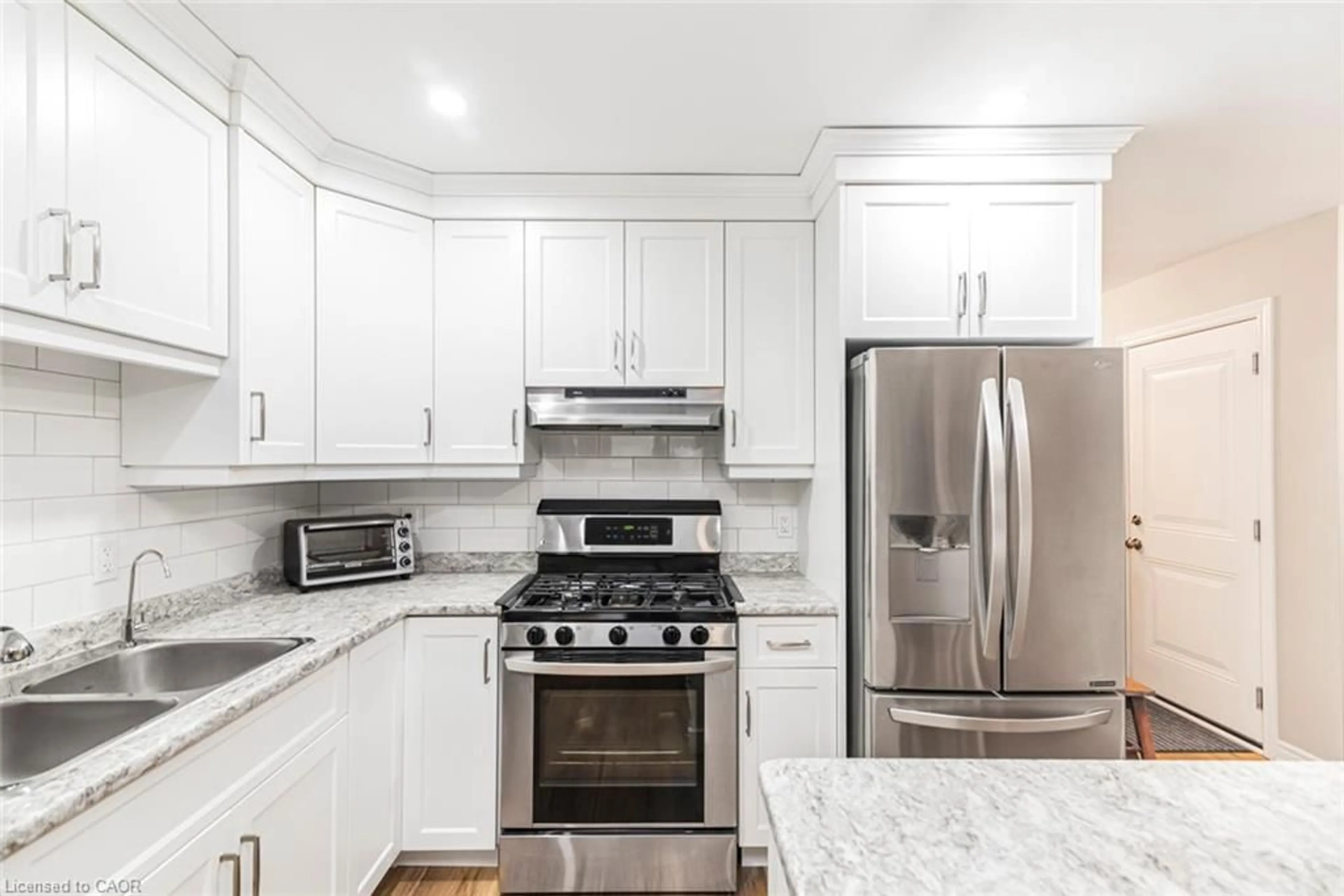 Unknown for 152 Cross St #6, Dunnville Ontario N1A 1B8