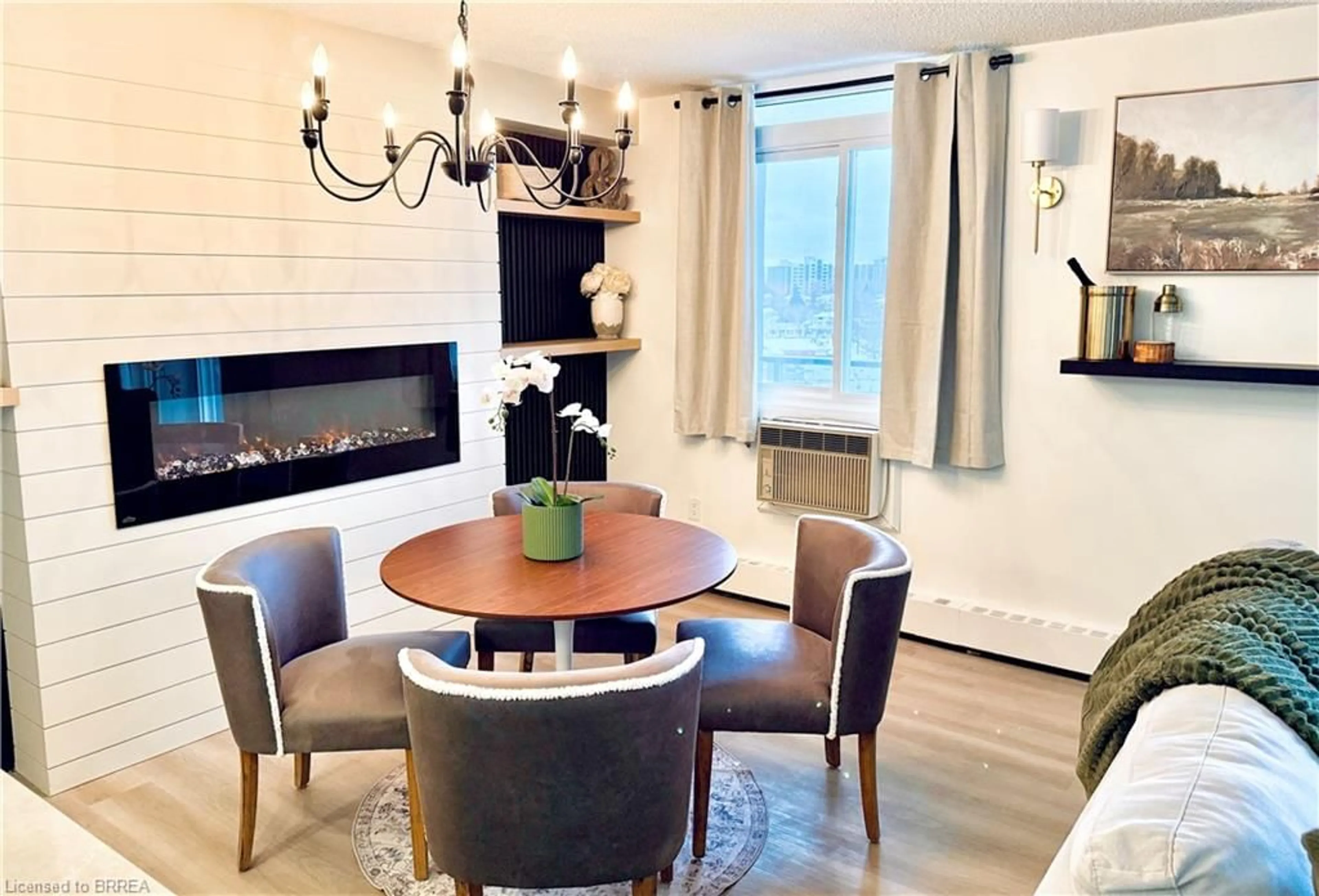 Dining room, unknown for 640 West St #908, Brantford Ontario N3R 6M3