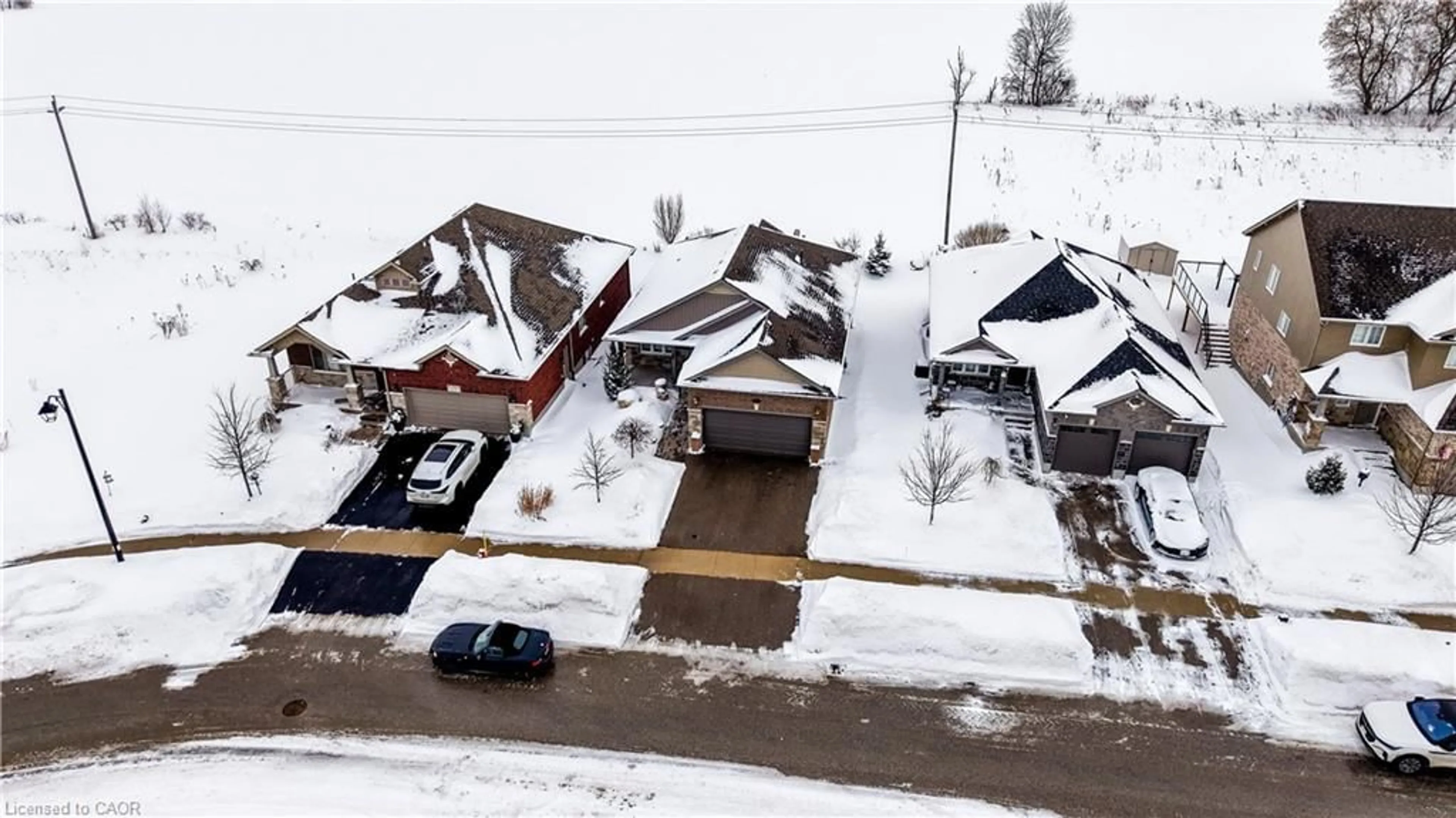 A pic from outside/outdoor area/front of a property/back of a property/a pic from drone, street for 130 Bridge Cres, Palmerston Ontario N0G 2P0