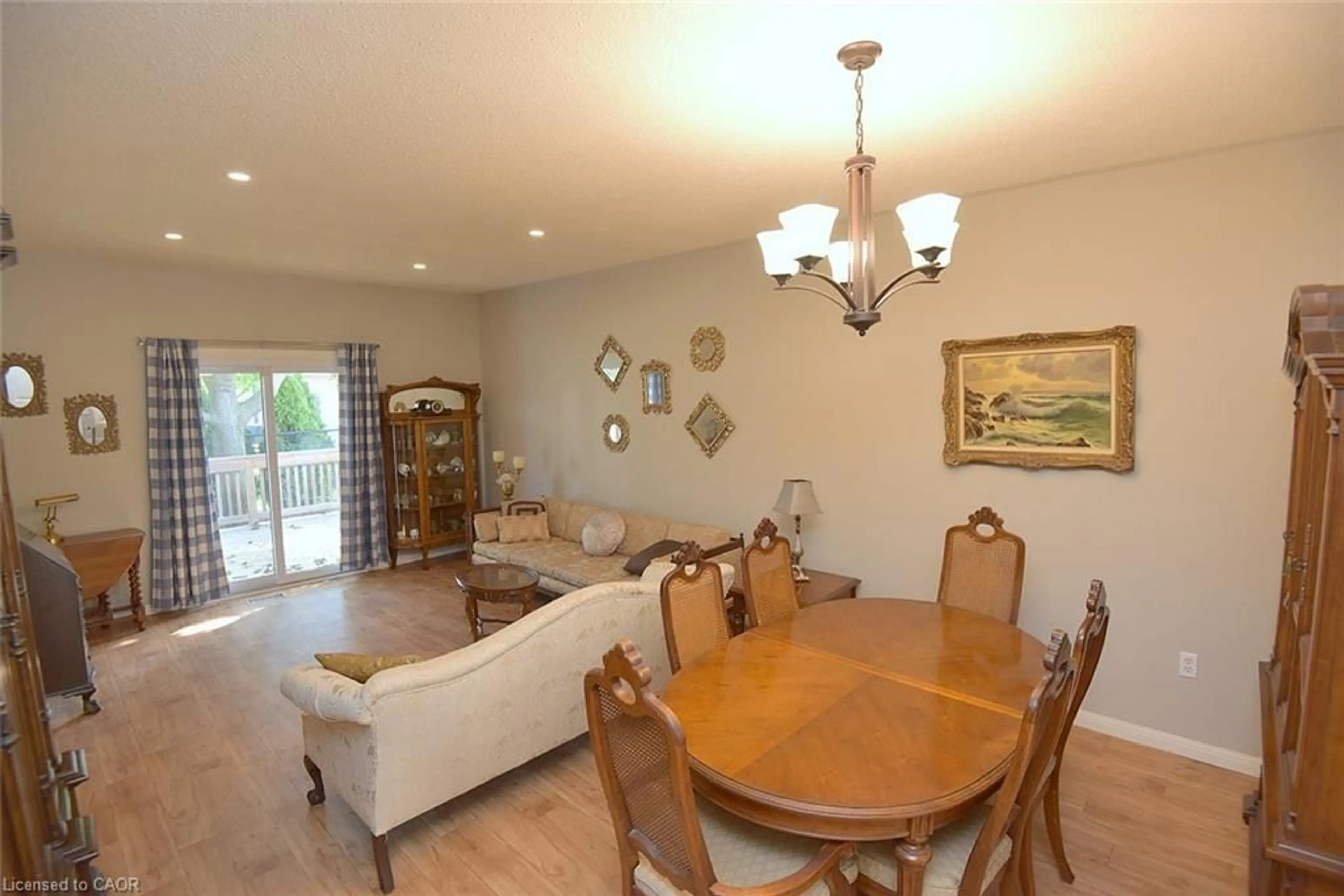 Dining room, unknown for 157 Silverbirch Blvd, Hamilton Ontario L0R 1W0