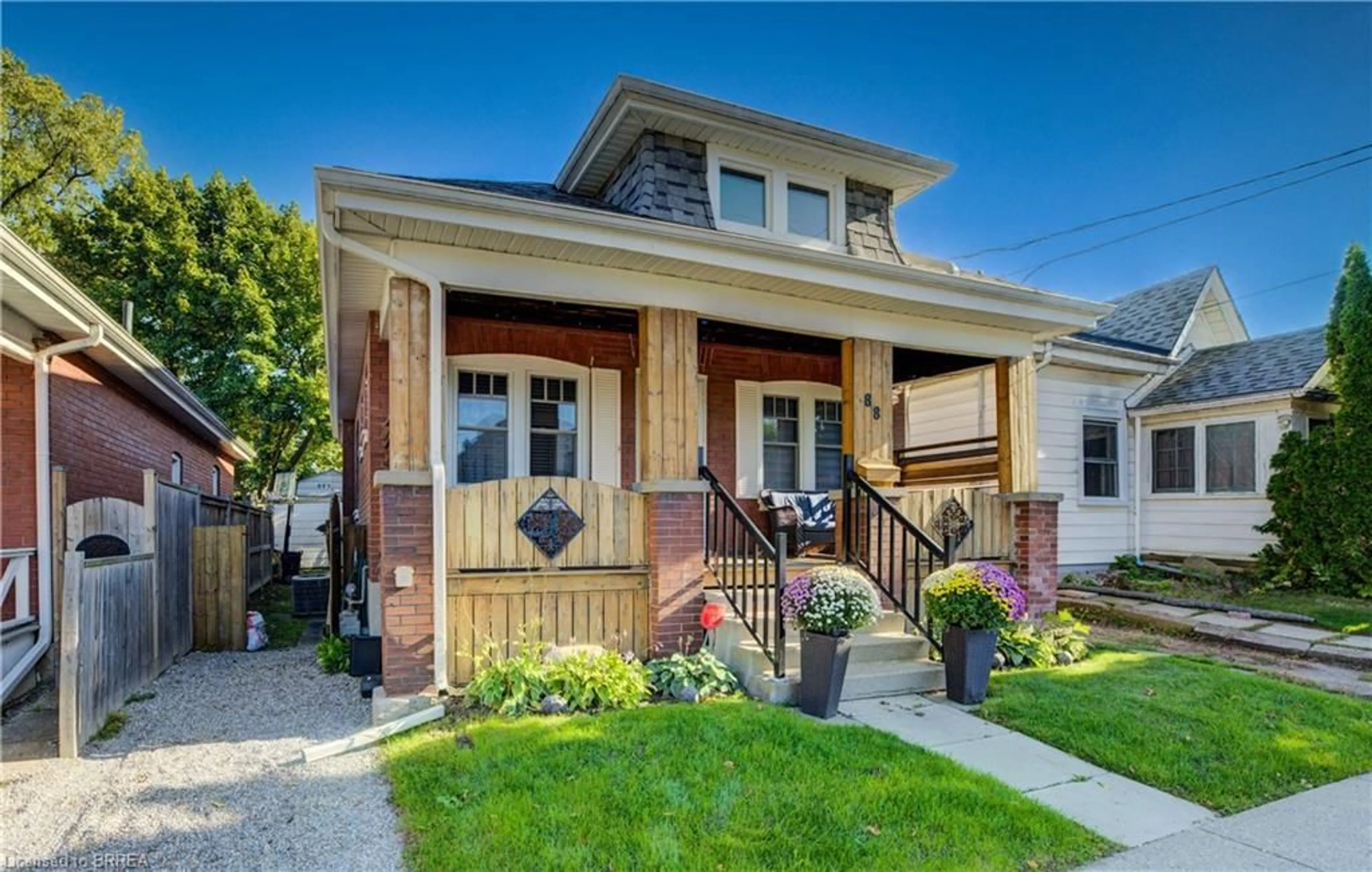 Home with brick exterior material, street for 88 Walnut St, Brantford Ontario N3T 1H4