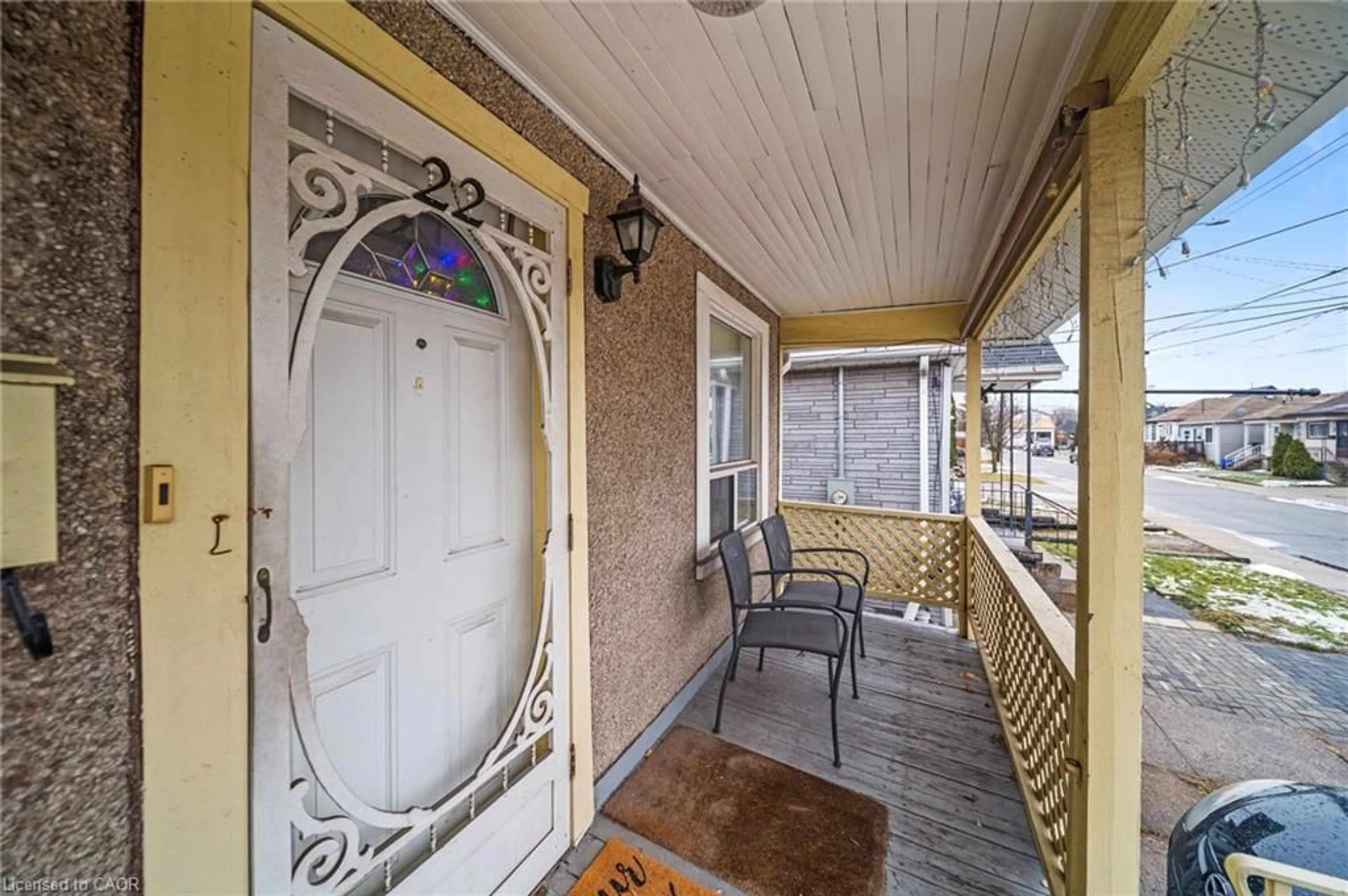 Unknown for 22 Agnes St, Hamilton Ontario L8H 4H2