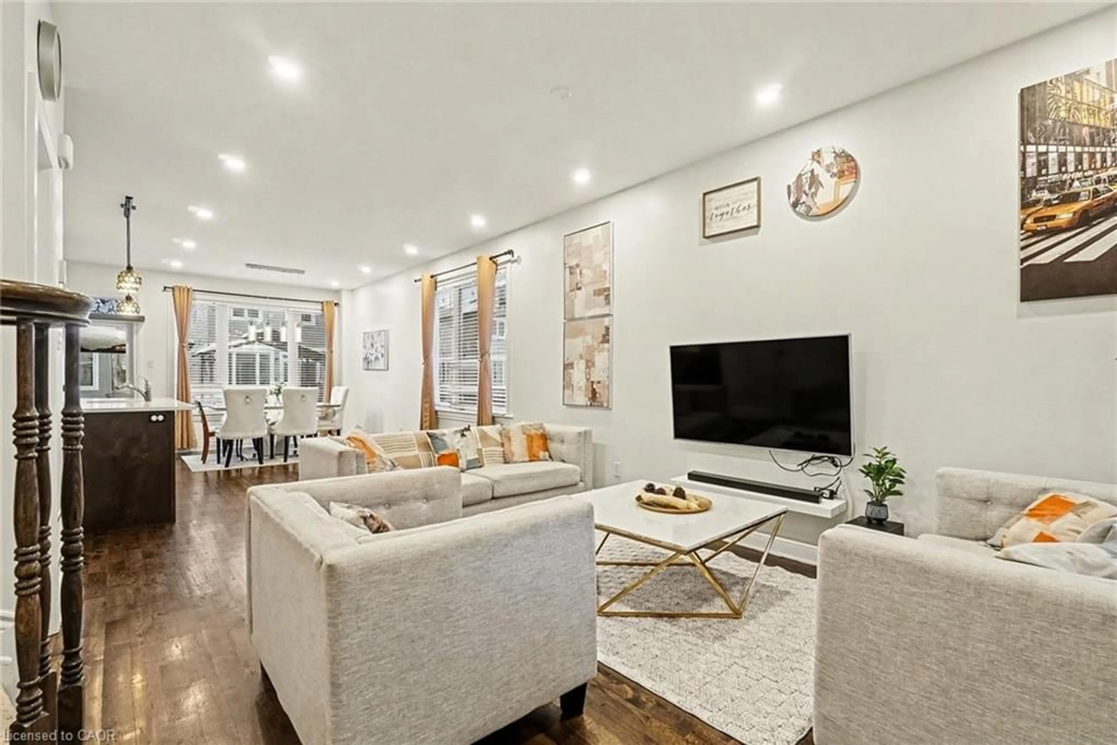 Living room with furniture, unknown for 145 Desmond Trudeau Dr, Arnprior Ontario K7S 3G9