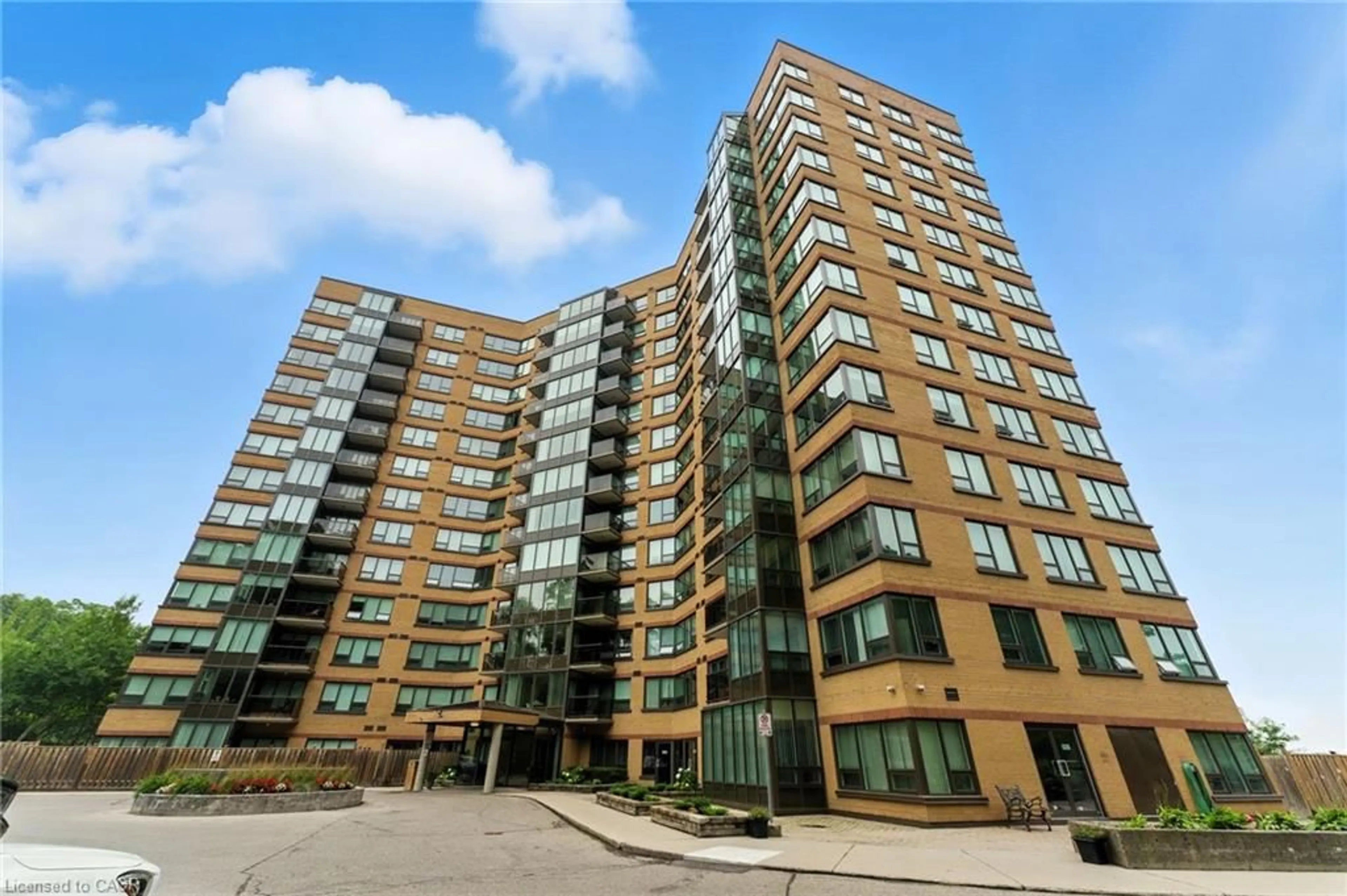 Unknown for 237 King St #1104, Cambridge Ontario N3H 5L2