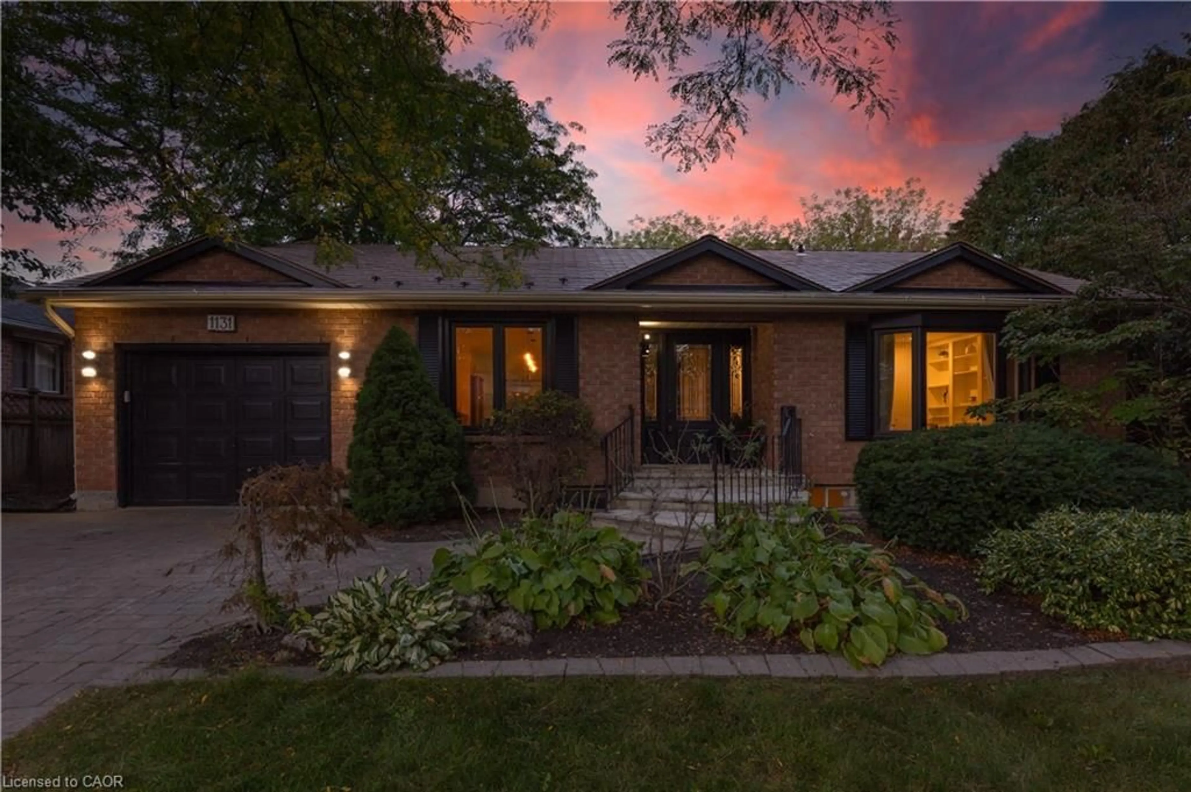 Home with brick exterior material, street for 1131 Carol St, Burlington Ontario L7S 1Z9