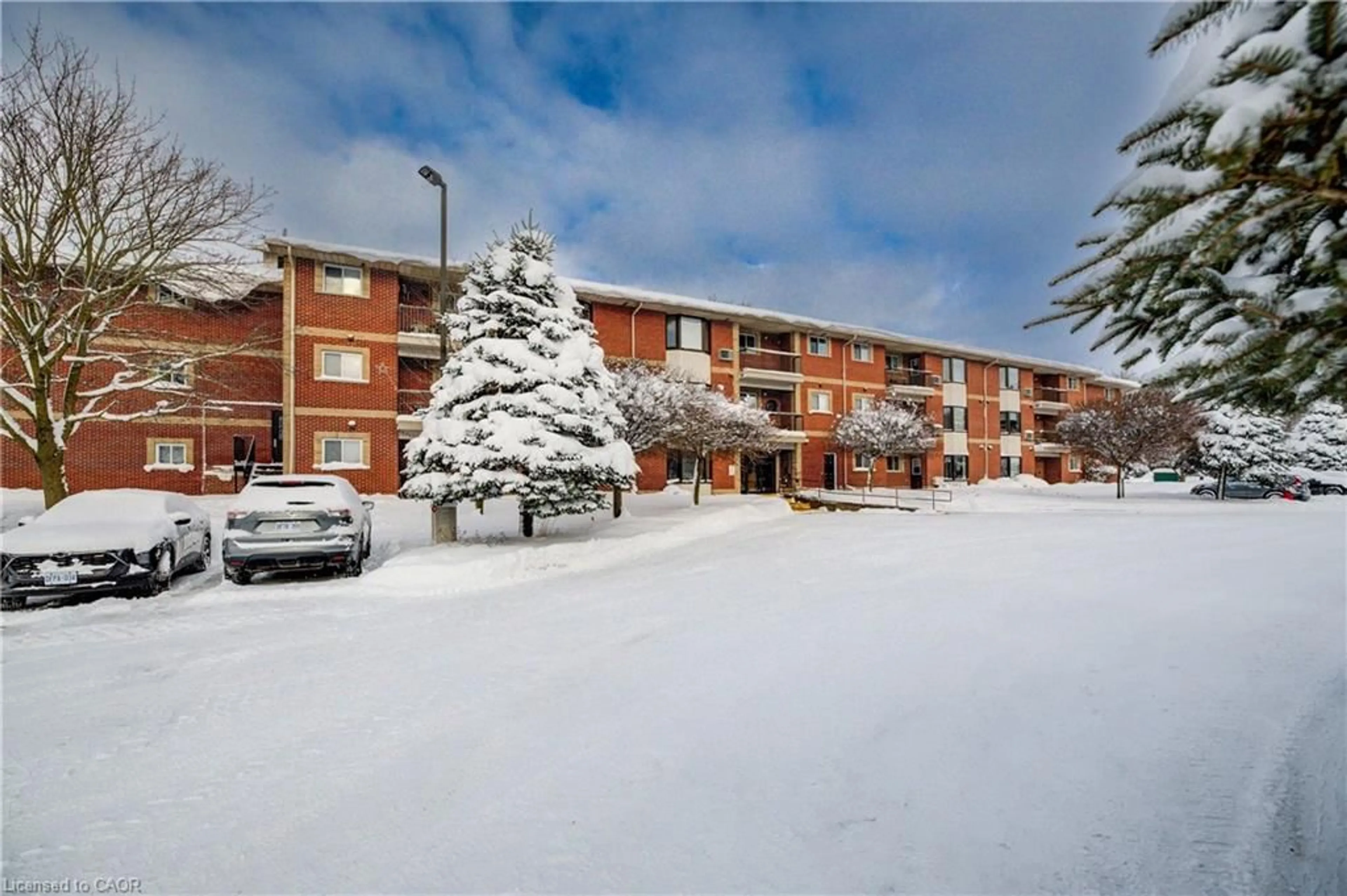 Unknown for 460 Durham St #309, Mount Forest Ontario N0G 2L1