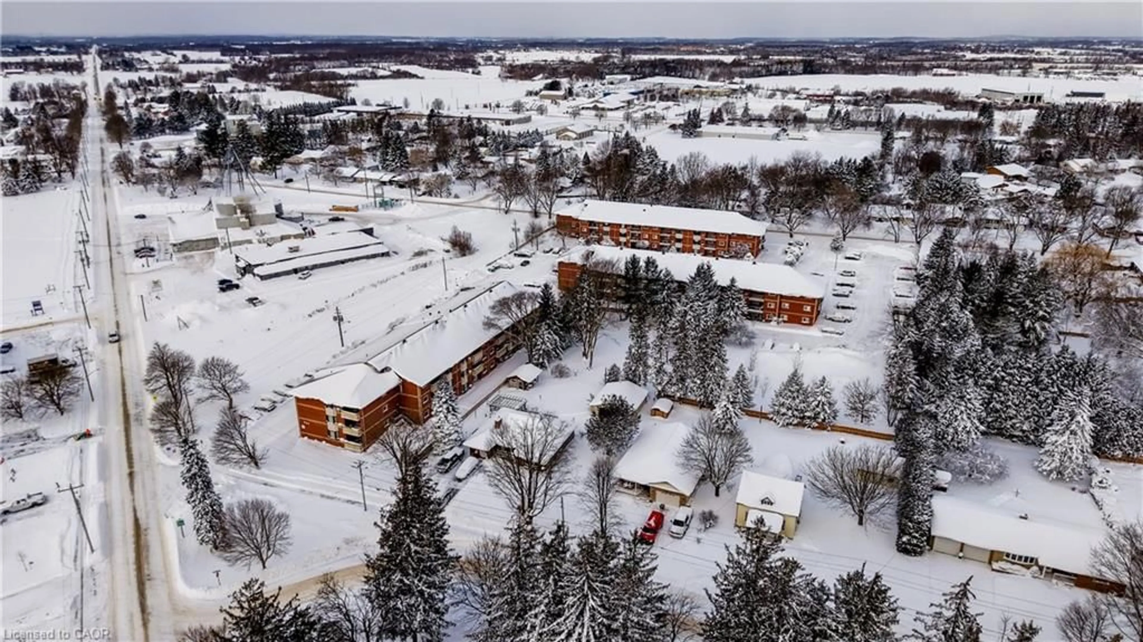 A pic from outside/outdoor area/front of a property/back of a property/a pic from drone, building for 460 Durham St #309, Mount Forest Ontario N0G 2L1