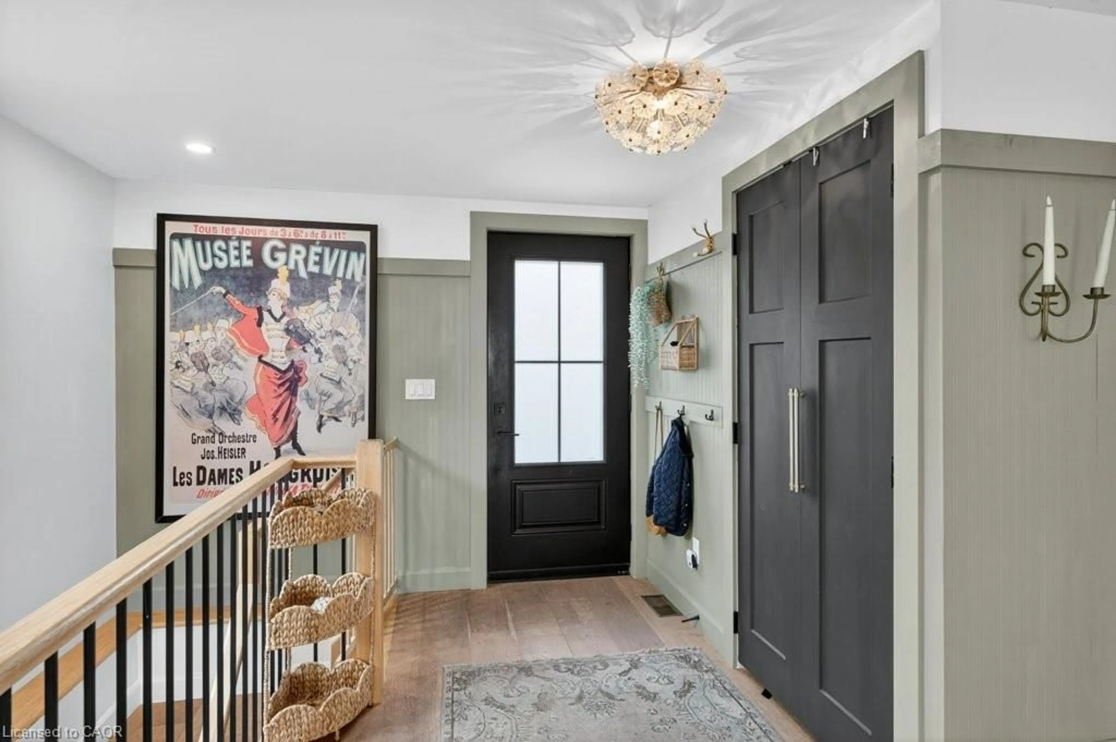 Indoor entryway for 5 Lees Line, Lowbanks Ontario N0A 1K0