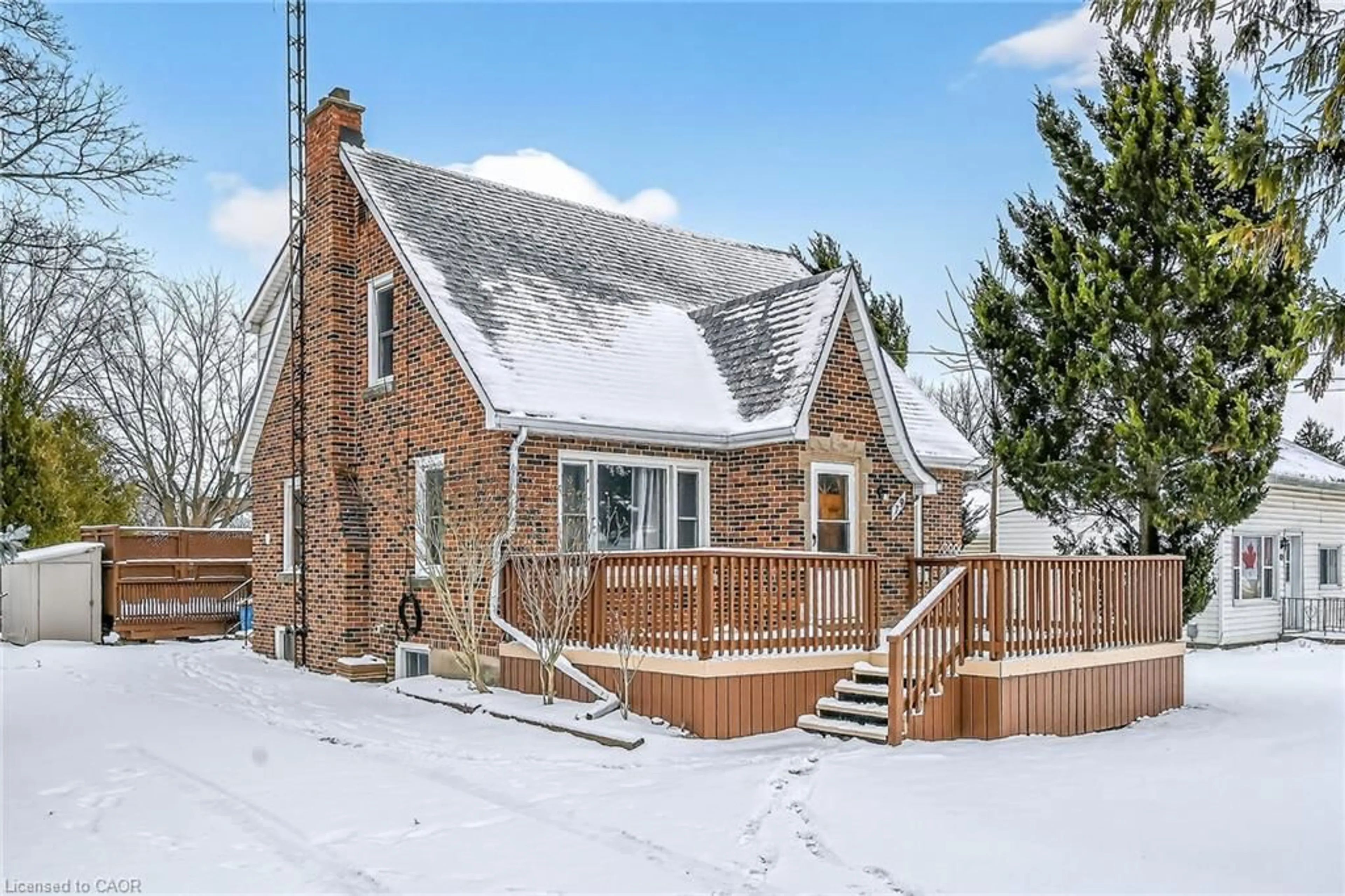 Home with brick exterior material, street for 79 Main St, Hagersville Ontario N0A 1H0