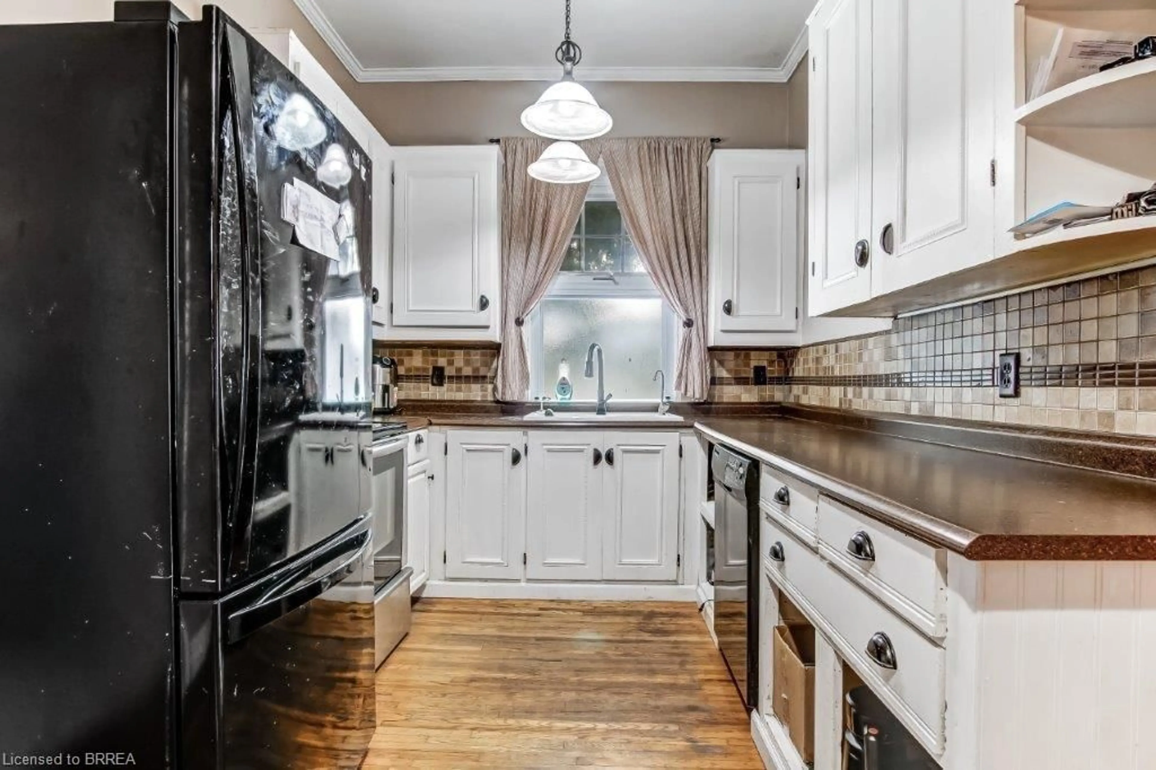 Unknown for 85 Grand River Ave, Brantford Ontario N3T 4X5