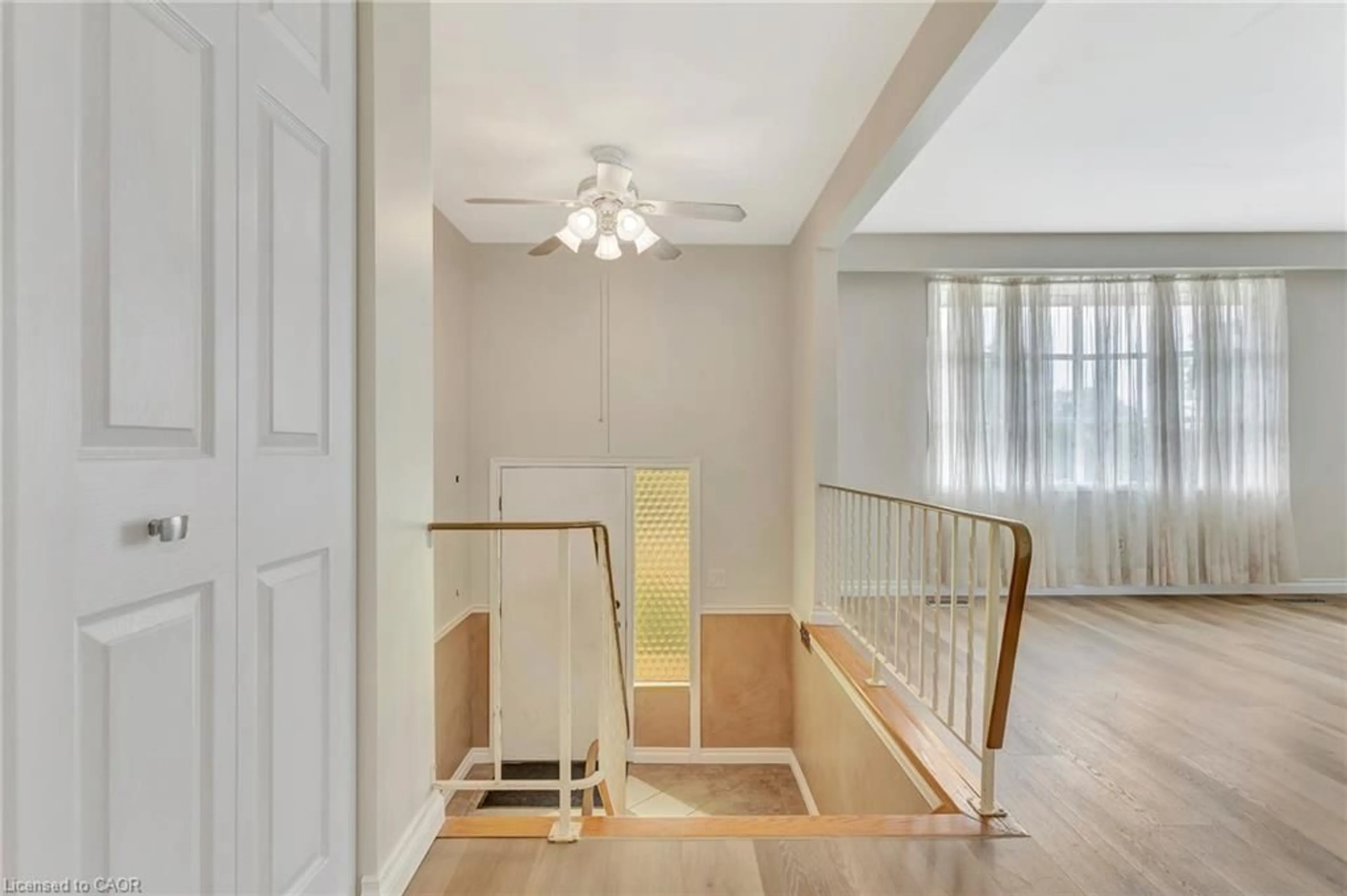 Unknown for 528 Havelock Dr, Waterloo Ontario N2L 4N7