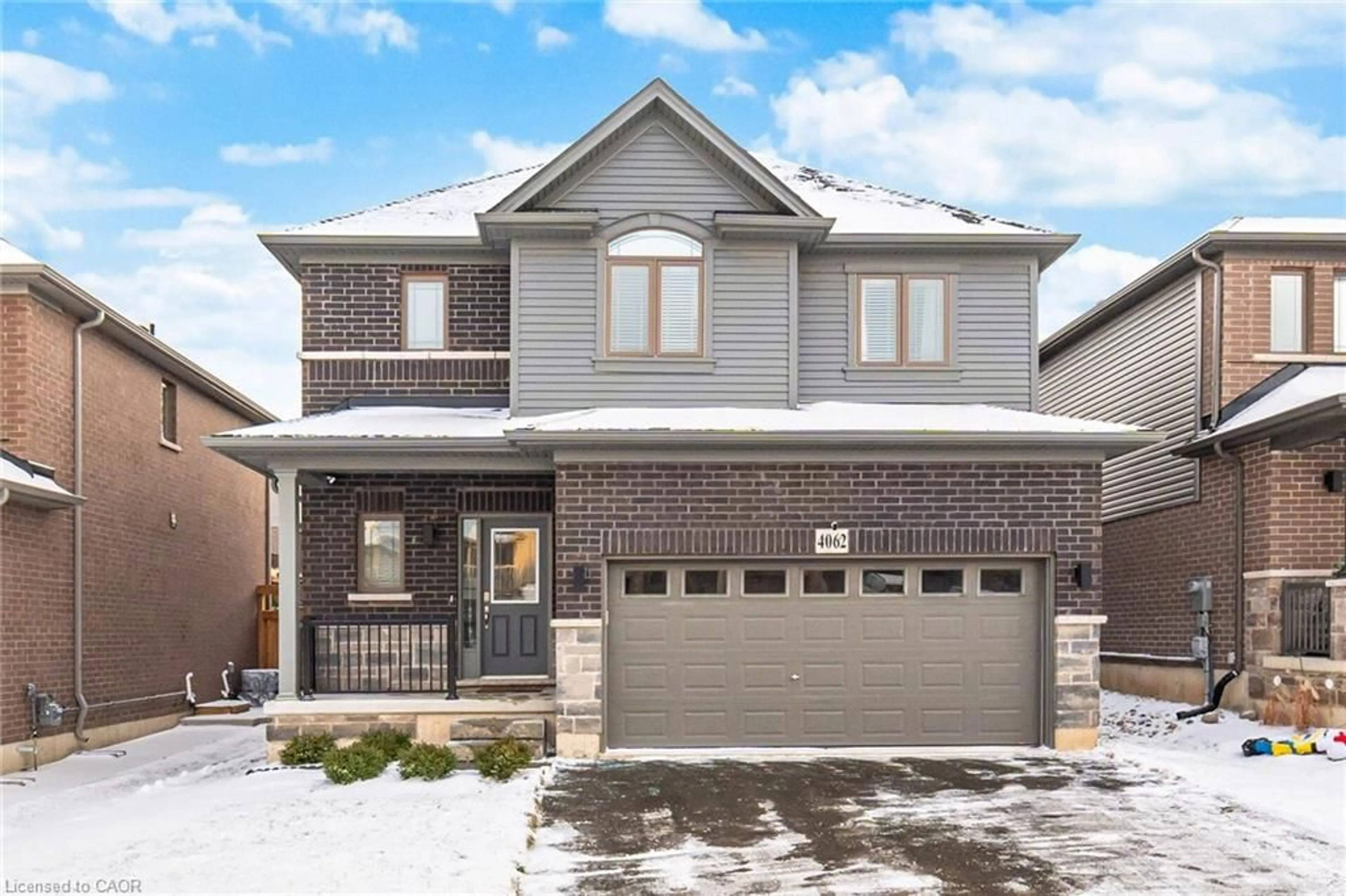 Home with brick exterior material, street for 4062 Thomas St, Beamsville Ontario L3J 0S5