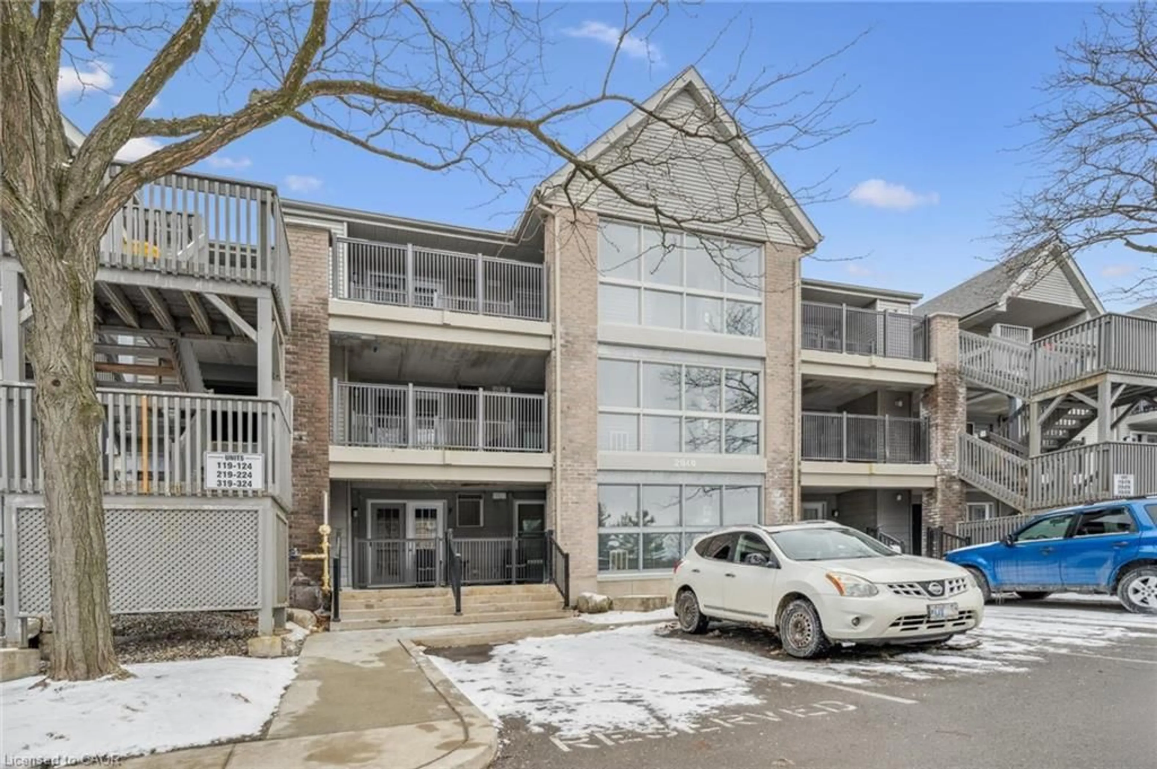 Unknown for 2040 Cleaver Ave #219, Burlington Ontario L7M 4C4