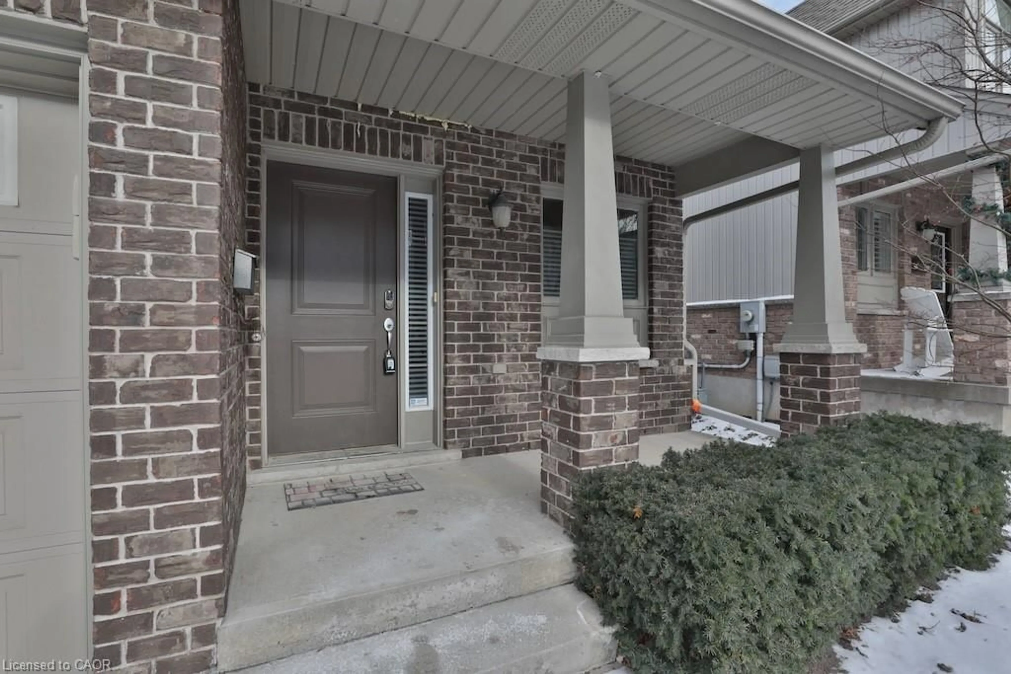 Home with brick exterior material, street for 7 Gibson Pl #21, St. Catharines Ontario L2R 0A3