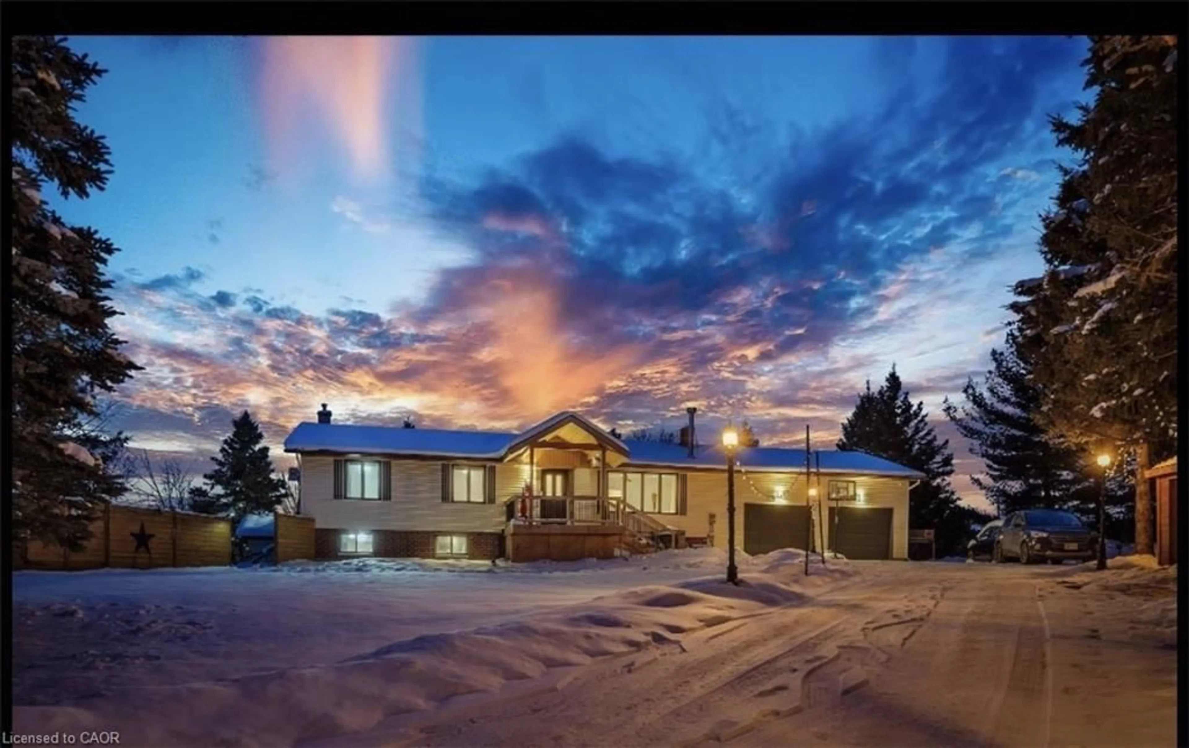 A pic from outside/outdoor area/front of a property/back of a property/a pic from drone, unknown for 5702 Sixth Line, Hillsburgh Ontario N0B 1Z0