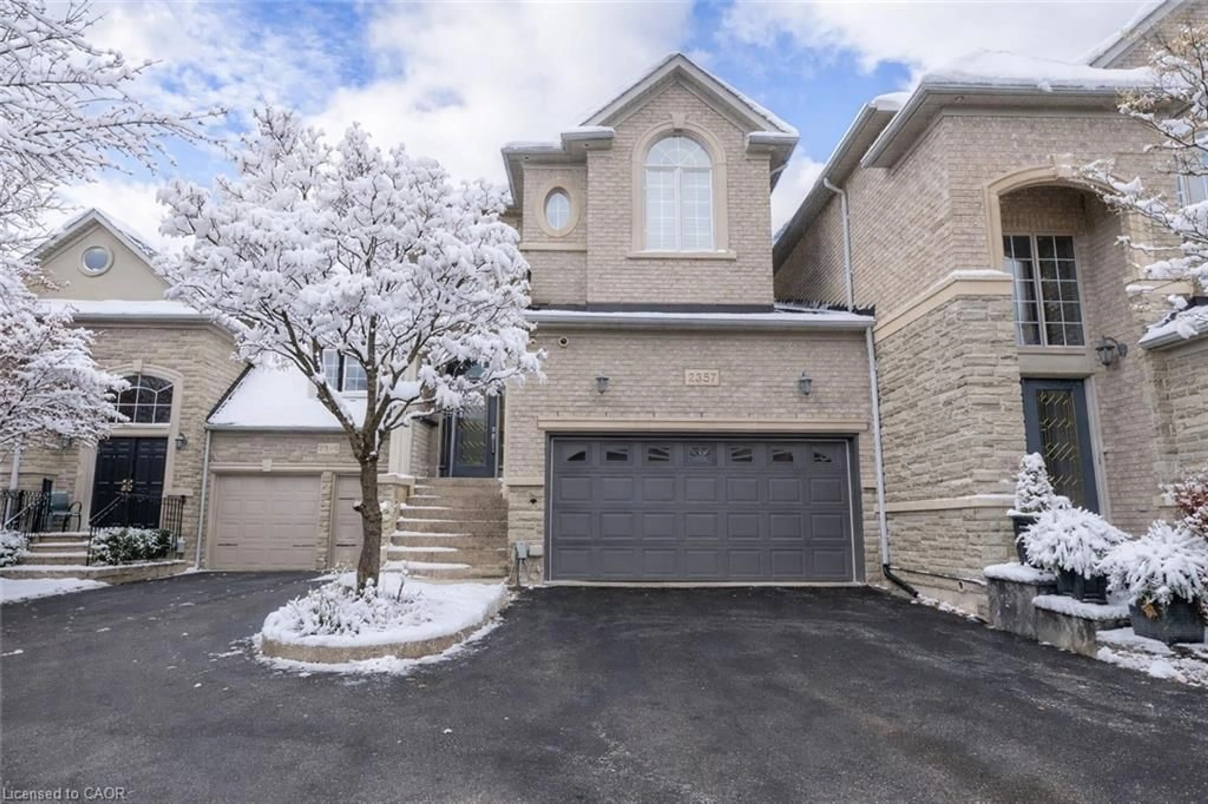 Unknown for 2357 Woodfield Rd, Oakville Ontario L6H 6Y6