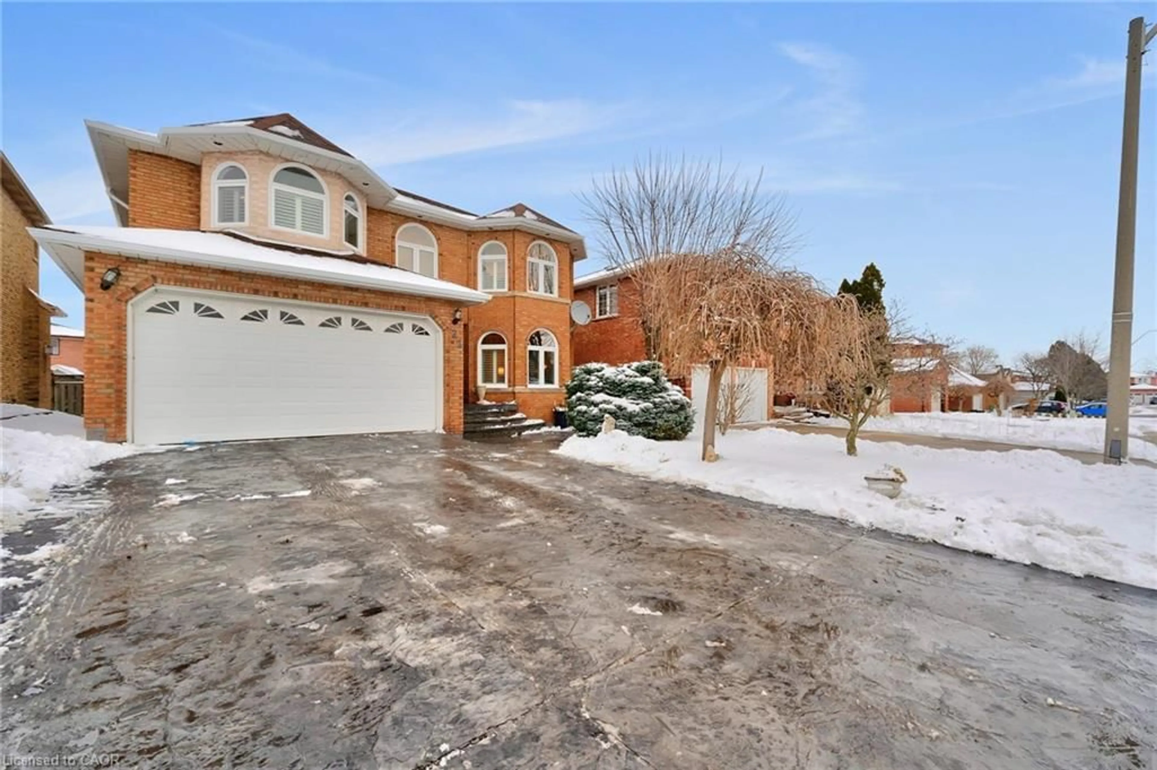 Unknown for 22 Caswell Dr, Hamilton Ontario L9C 7N2