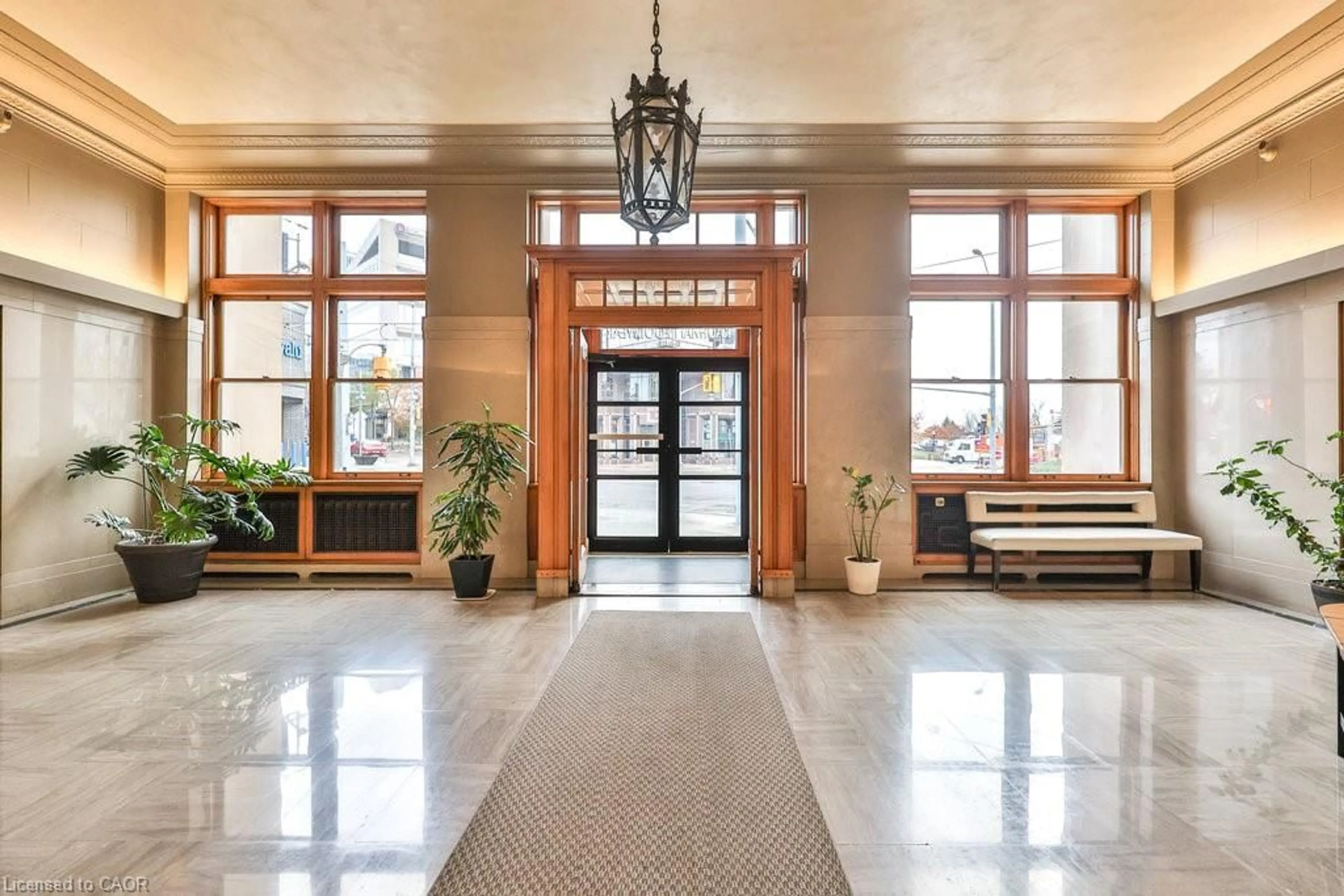 Unknown for 404 King St #424, Kitchener Ontario N2G 4Z9