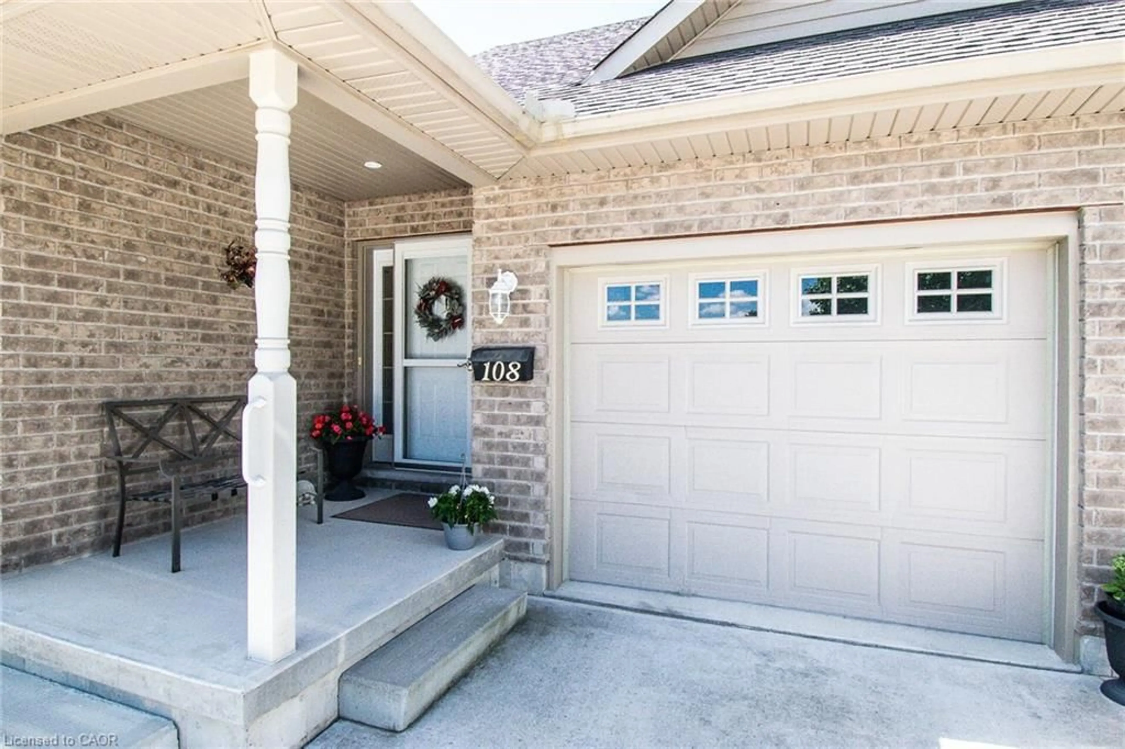 Home with brick exterior material, street for 108 Forest St, Dunnville Ontario N1A 1N8