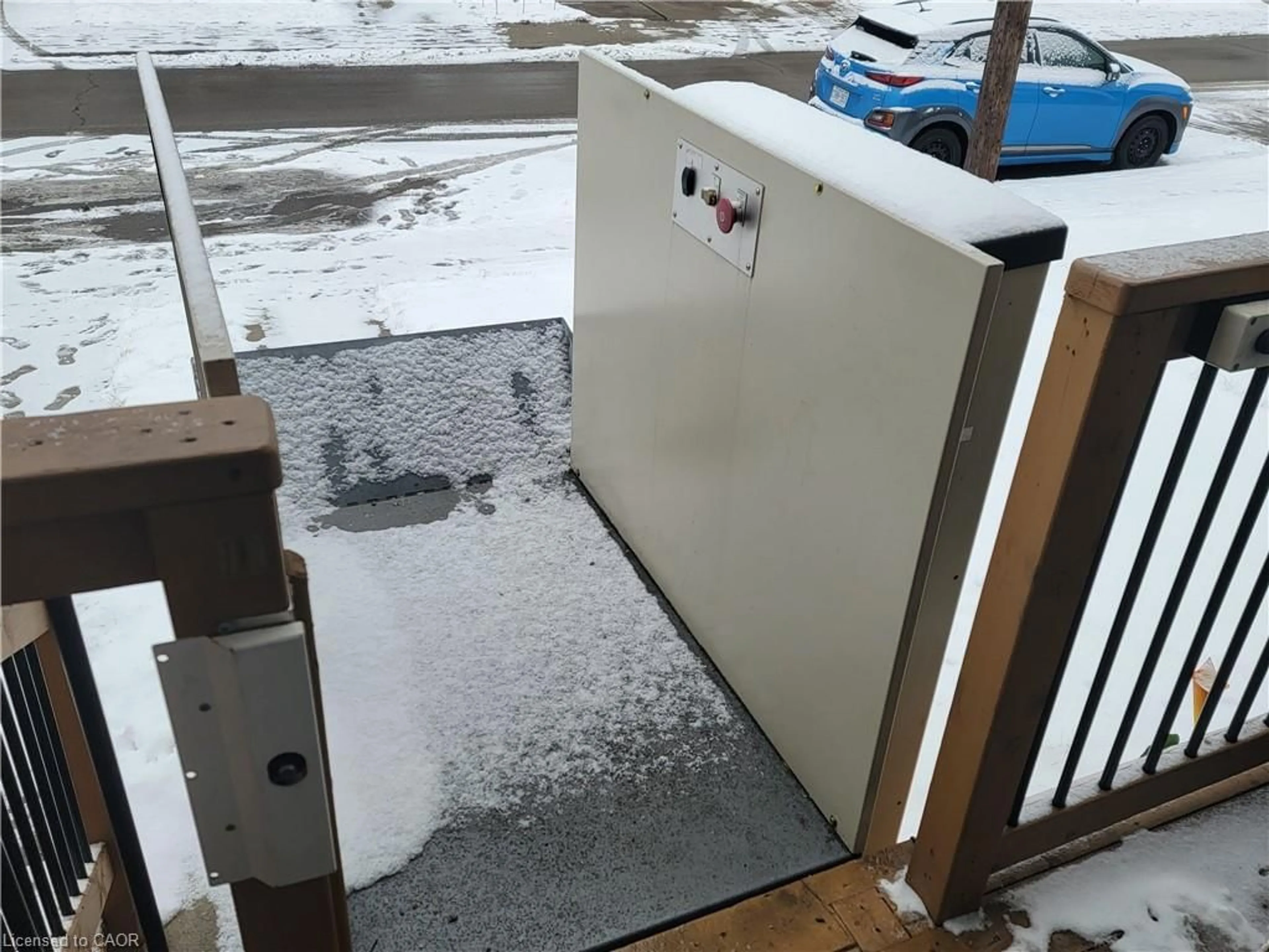 Unknown for 6 Cluny Ave, Hamilton Ontario L8L 3H8