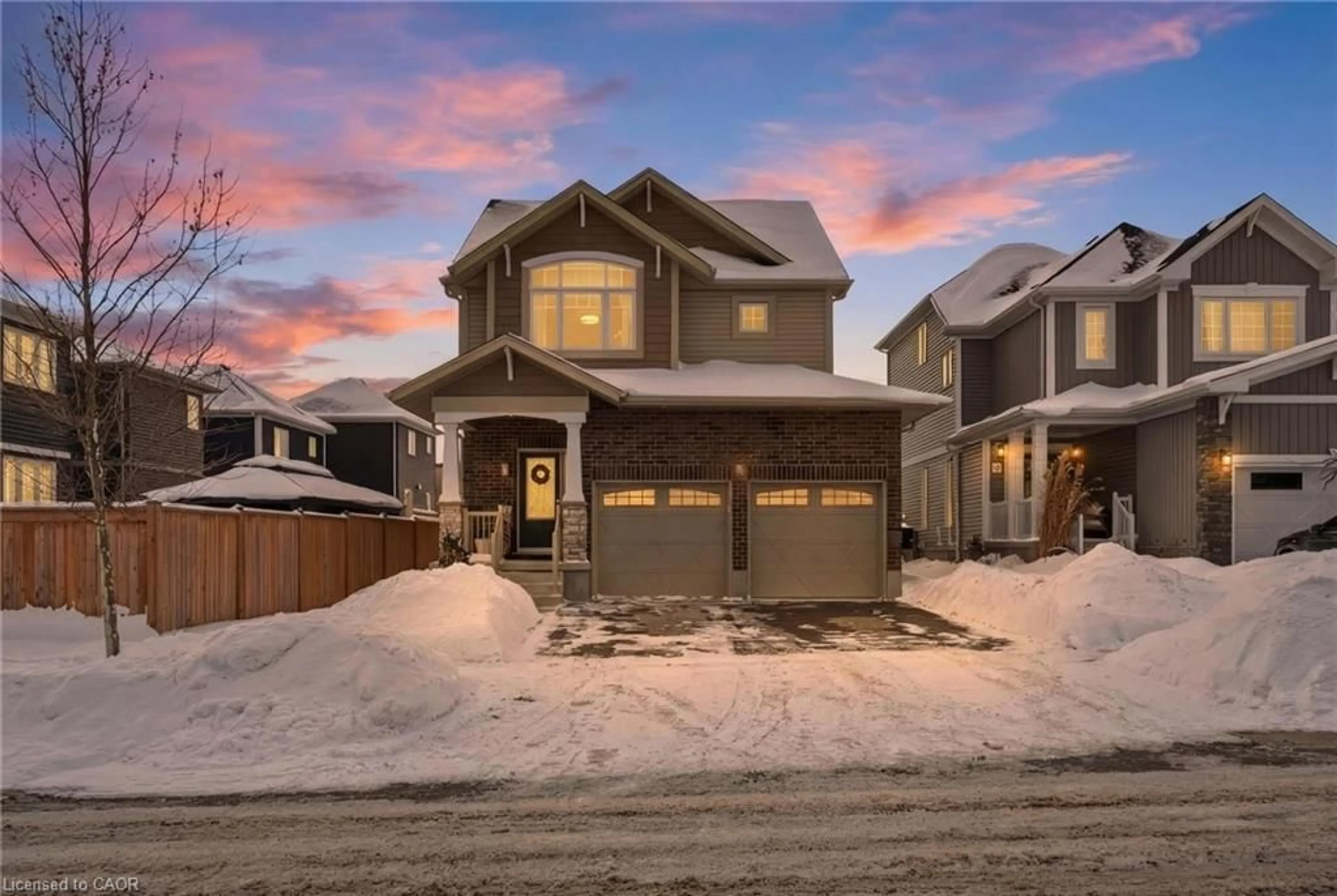 Unknown for 1 Bawcutt Cres, Paris Ontario N3L 0G7