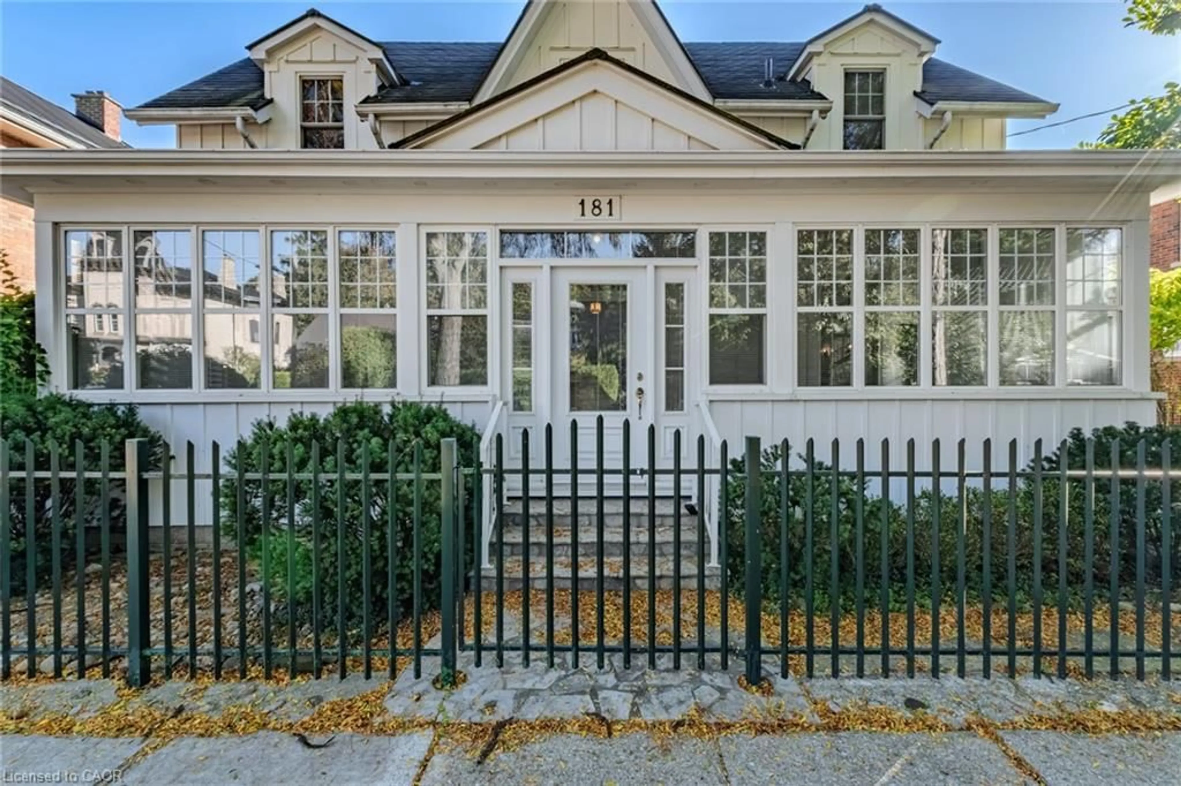 Unknown for 181 Talbot St, Simcoe Ontario N3Y 2Z8