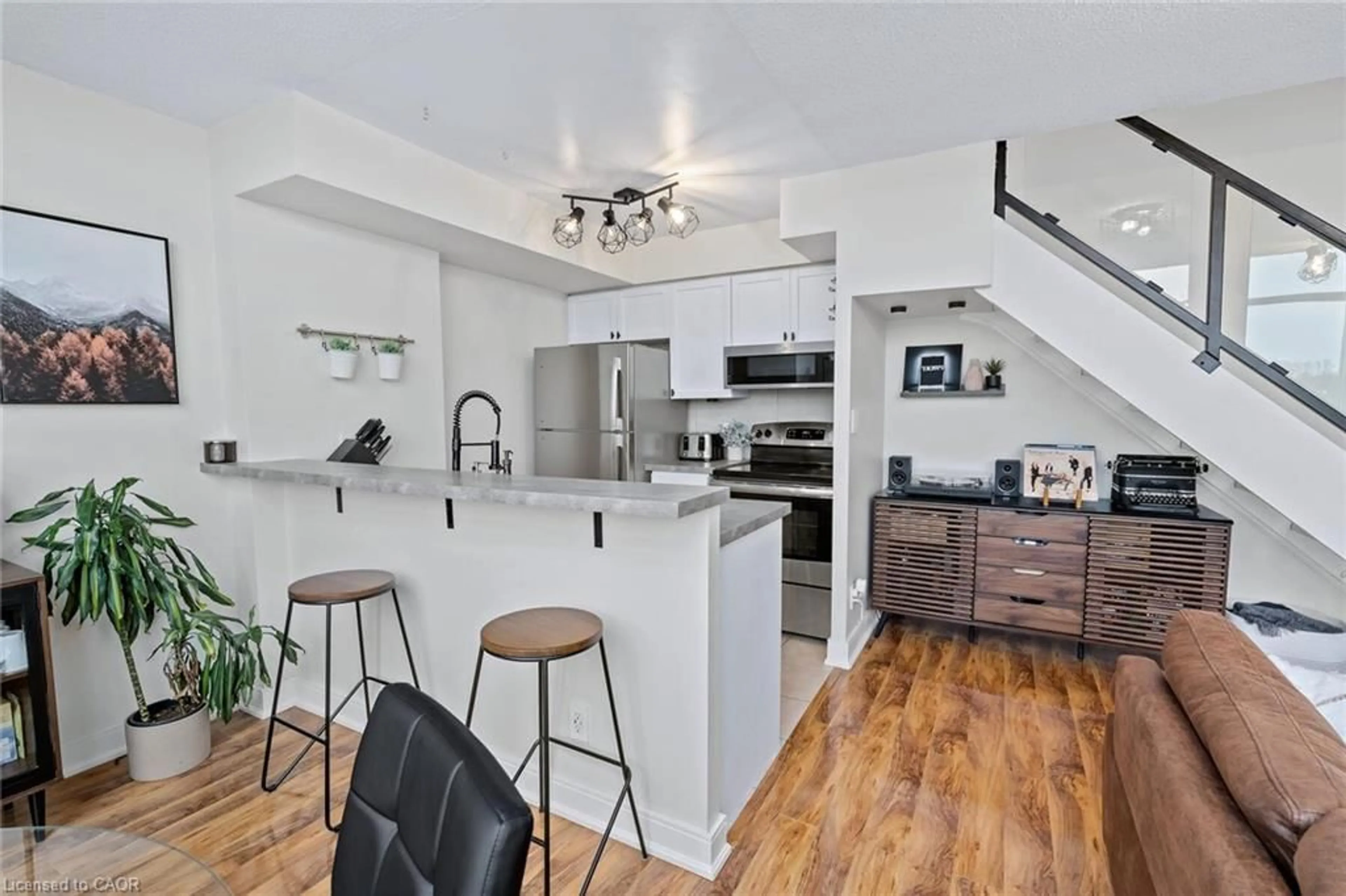 Open concept kitchen, unknown for 200 Manitoba St #433, Toronto Ontario M8Y 3Y9
