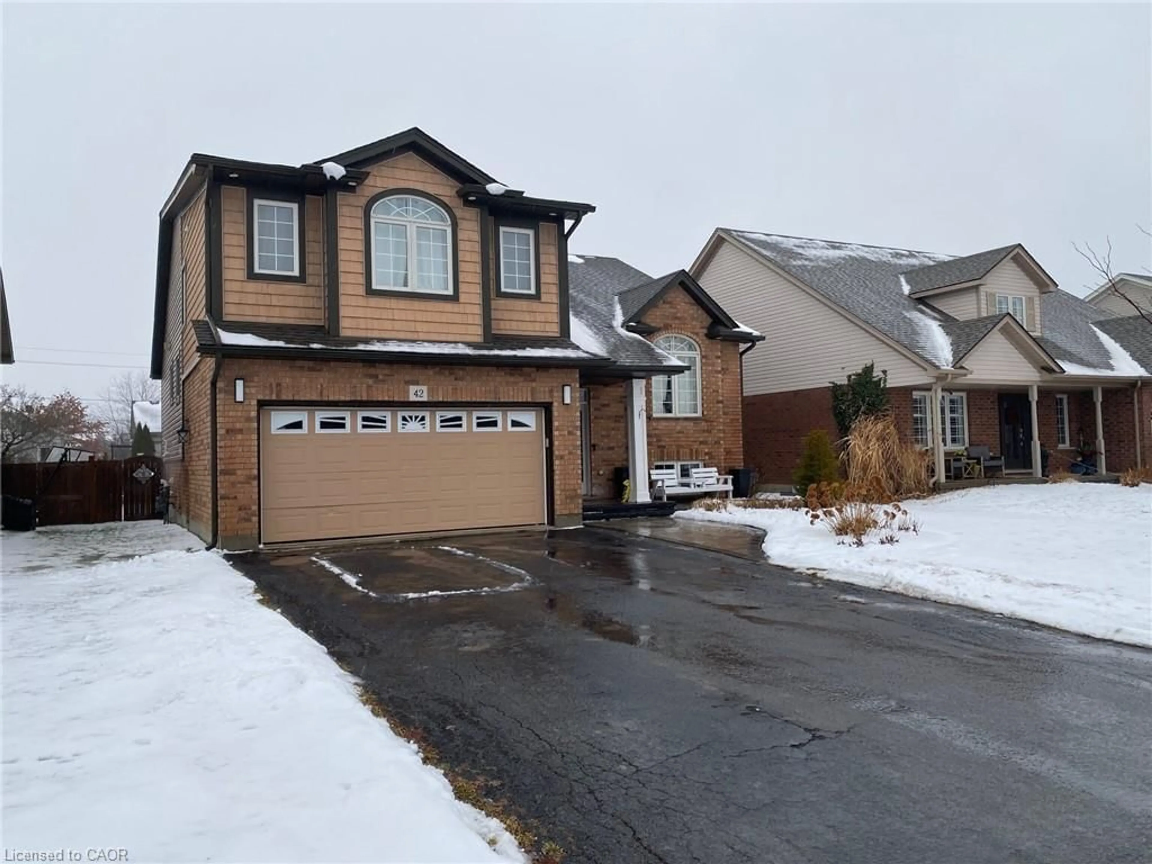 Unknown for 42 Jane St, Smithville Ontario L0R 2A0