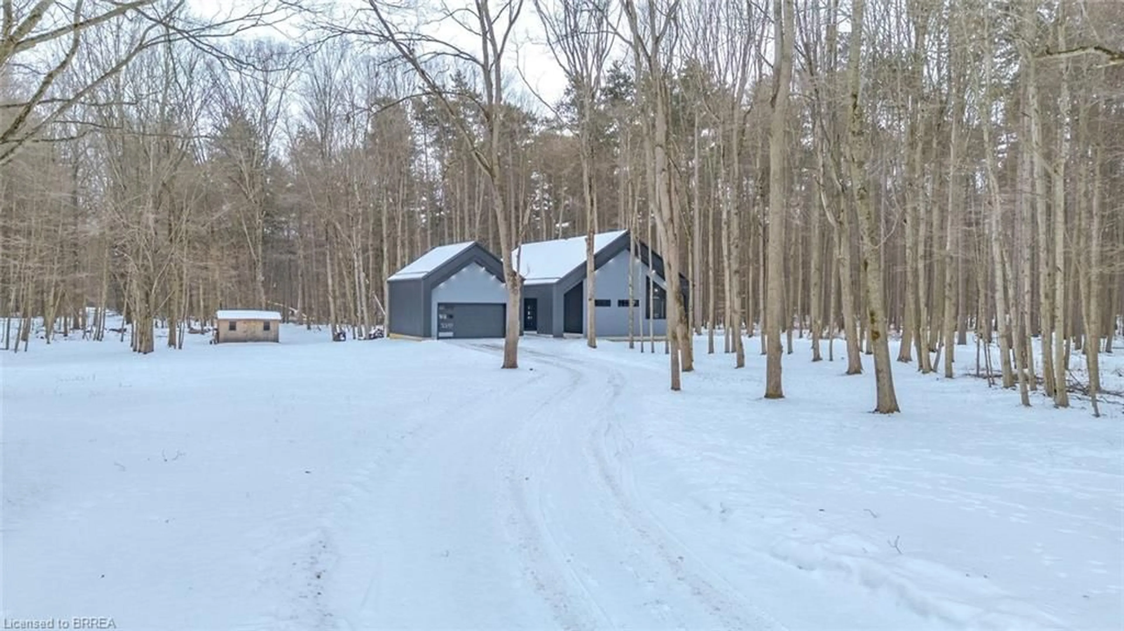 A pic from outside/outdoor area/front of a property/back of a property/a pic from drone, forest/trees view for 1498 12th Concession Rd, Langton Ontario N0E 1G0