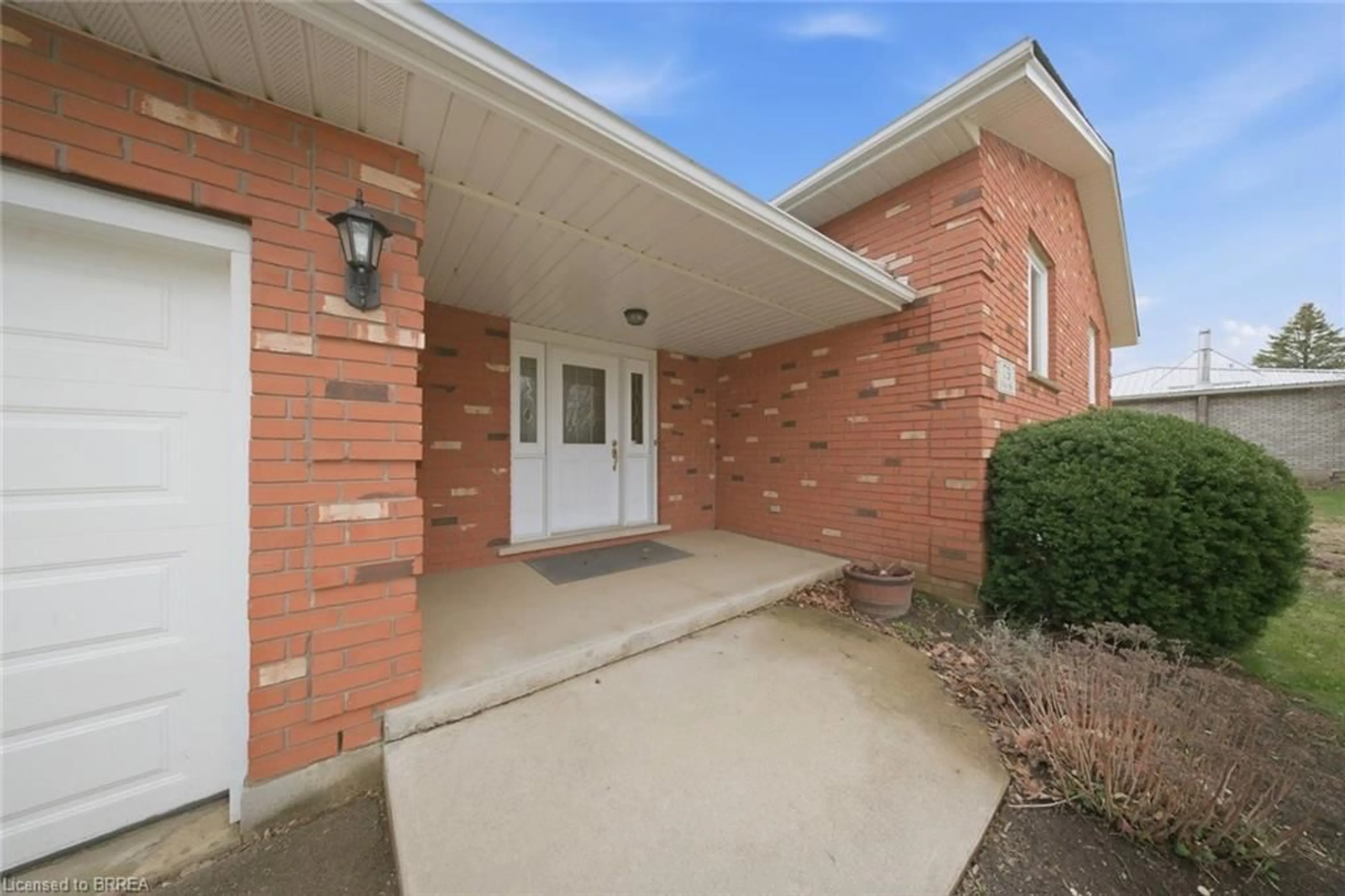 Unknown for 73 Cedar St, Paris Ontario N3L 0A1