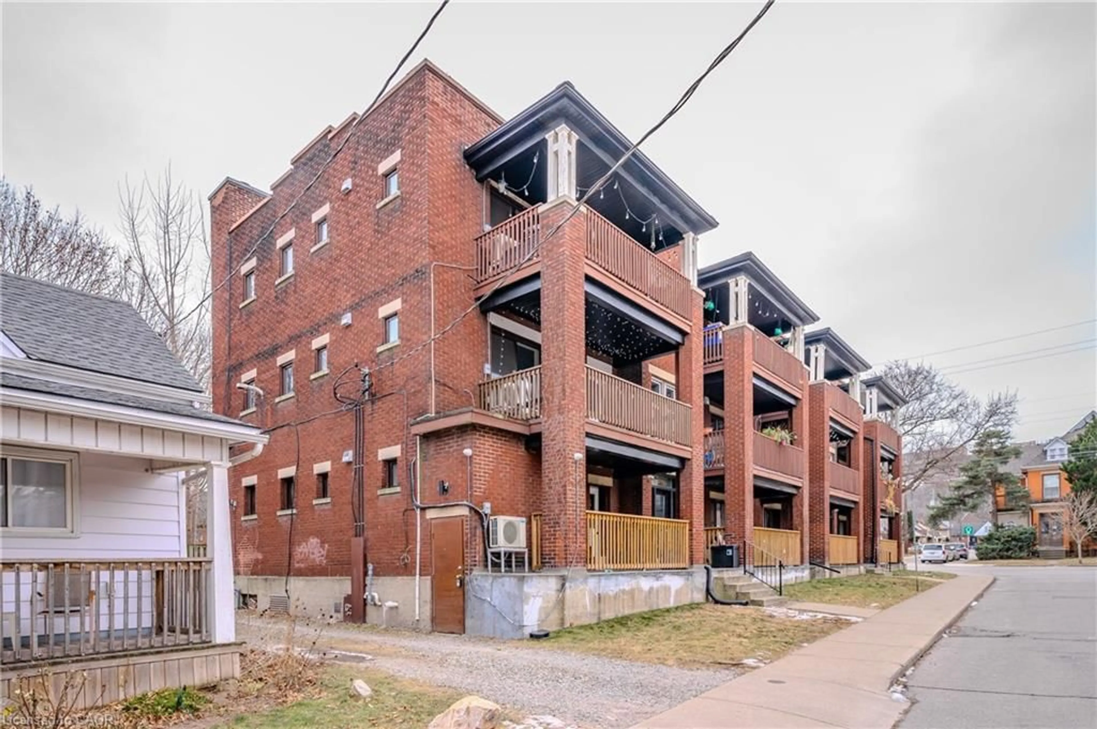 Home with brick exterior material, building for 41-43 Albert St, Hamilton Ontario L8M 2Y1