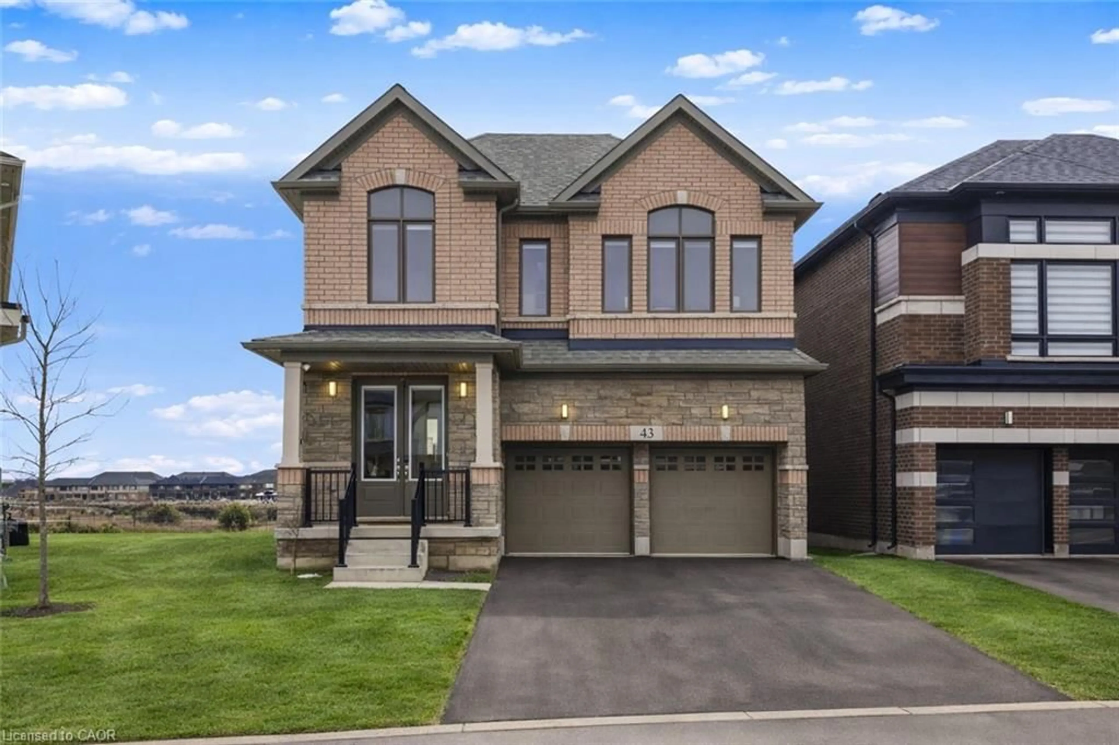 Home with brick exterior material, street for 43 Blackburn St, Cambridge Ontario N1S 0E1