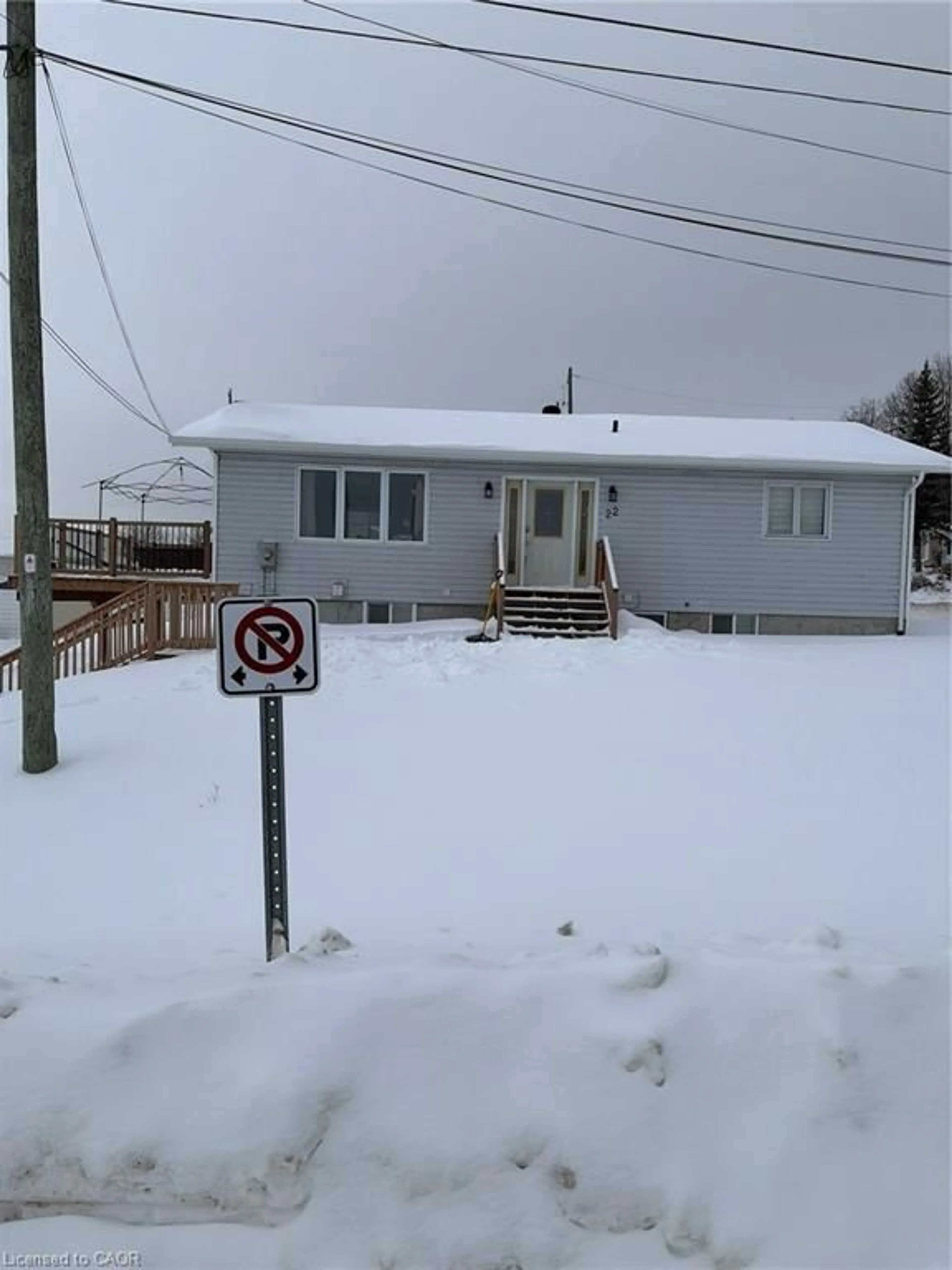 Unknown for 22 Beach Blvd, New Liskeard Ontario P0J 1P0