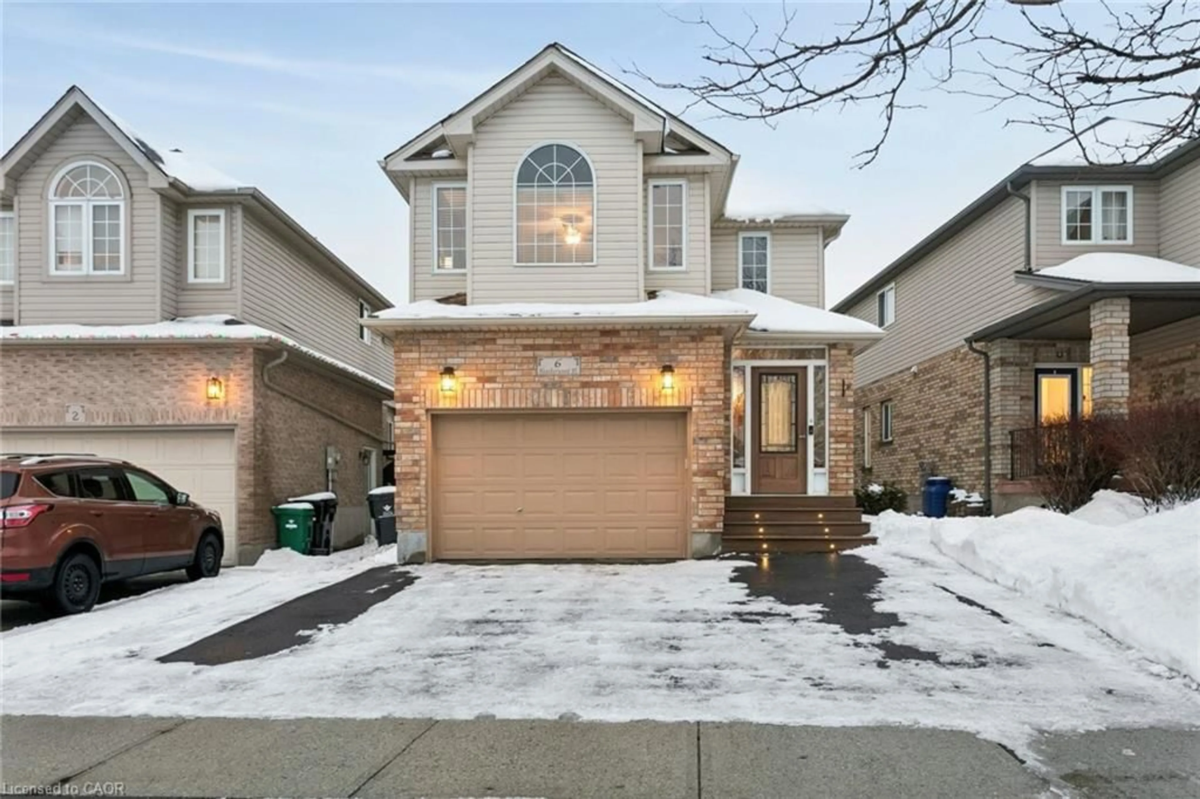 Home with brick exterior material, street for 6 Heatherwood Pl, Kitchener Ontario N2N 3N7
