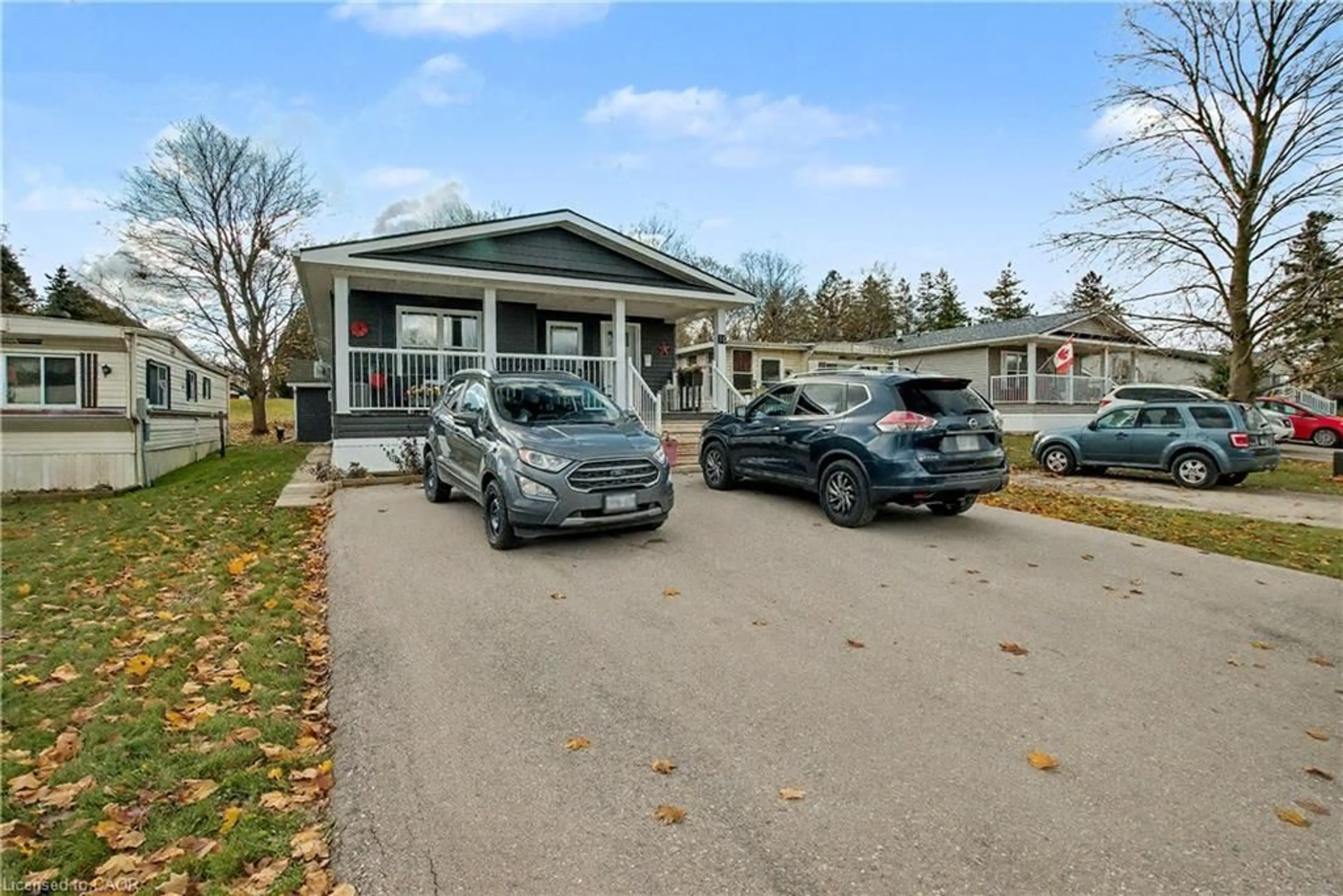 A pic from outside/outdoor area/front of a property/back of a property/a pic from drone, street for 1429 Sheffield Rd #16, Flamborough Ontario N1R 8B2