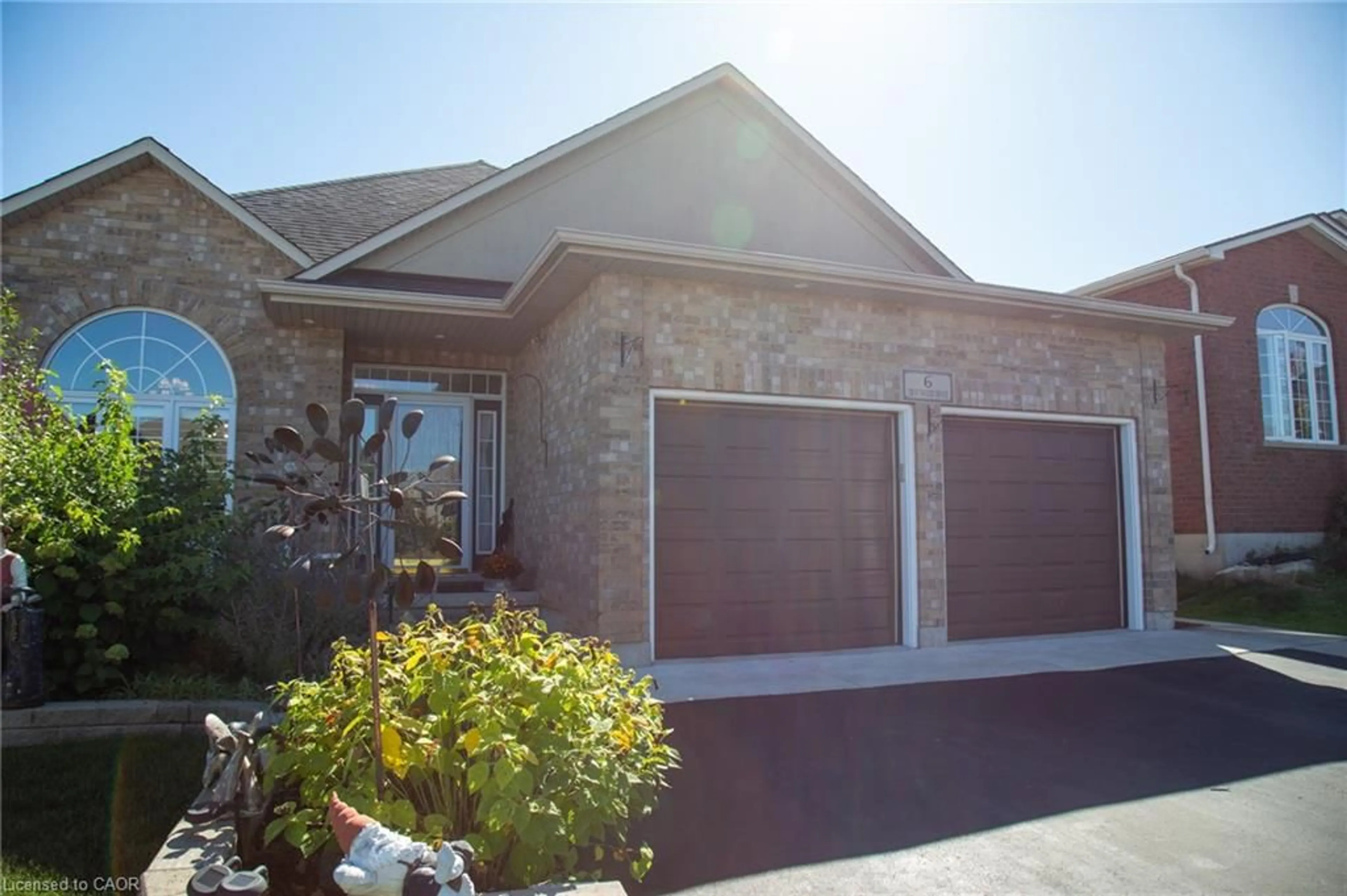 Home with brick exterior material, street for 6 Driftwood Dr, Simcoe Ontario N3Y 5N1
