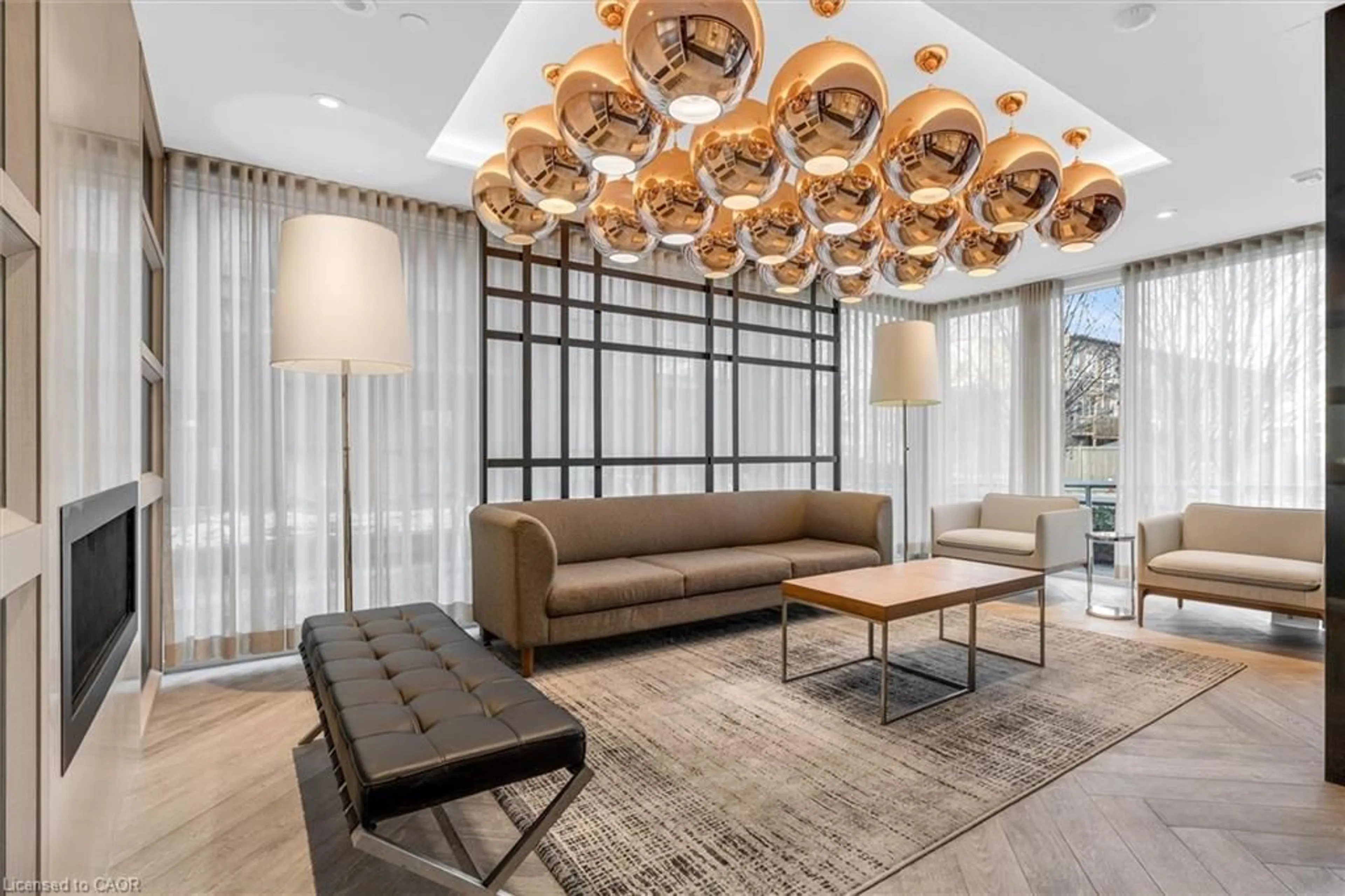 Lobby for 150 Sabina Dr #402, Oakville Ontario L6H 0W3