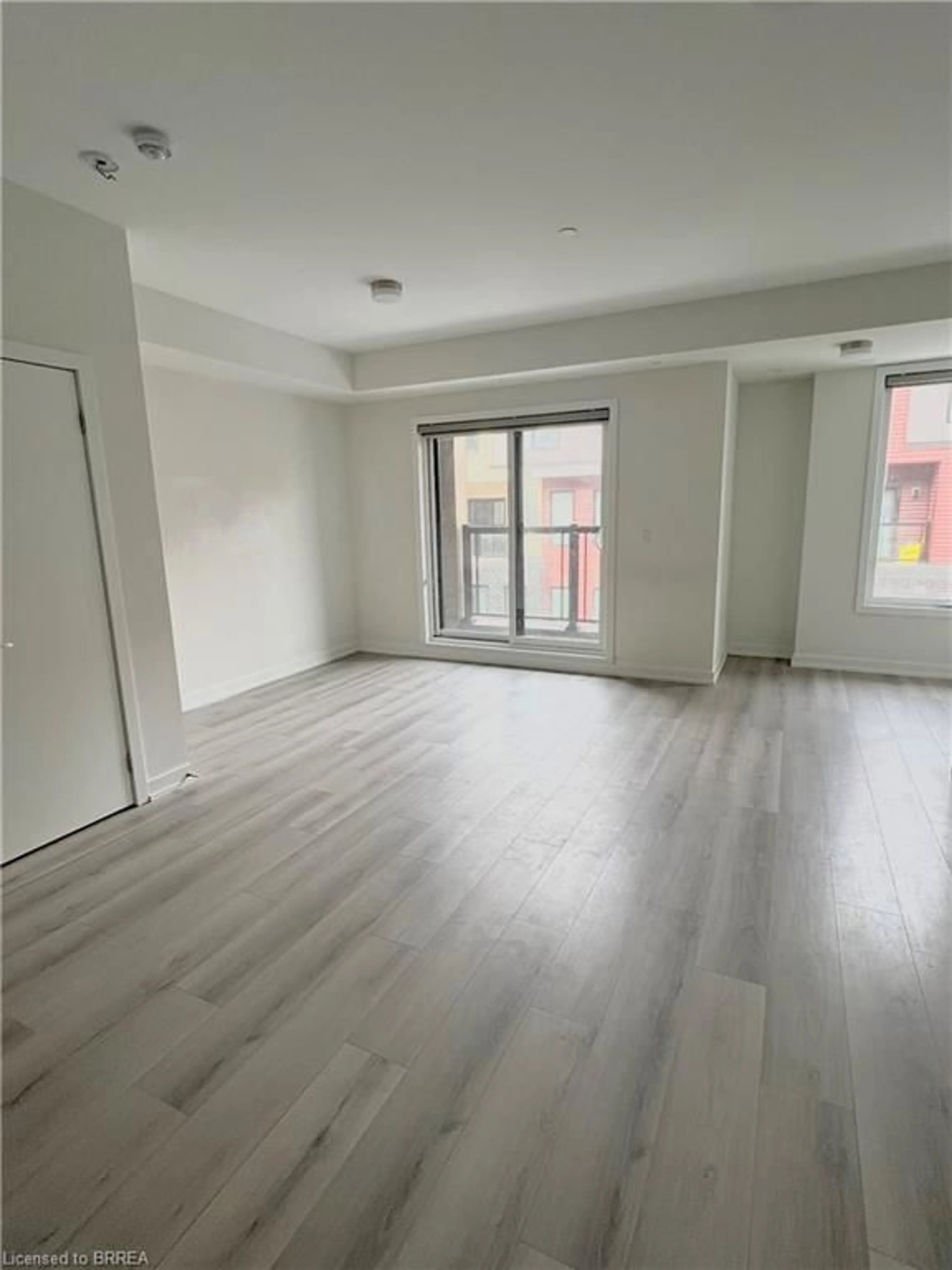 A pic of a room for 3550 Colonial Dr #32, Mississauga Ontario L5L 0C1