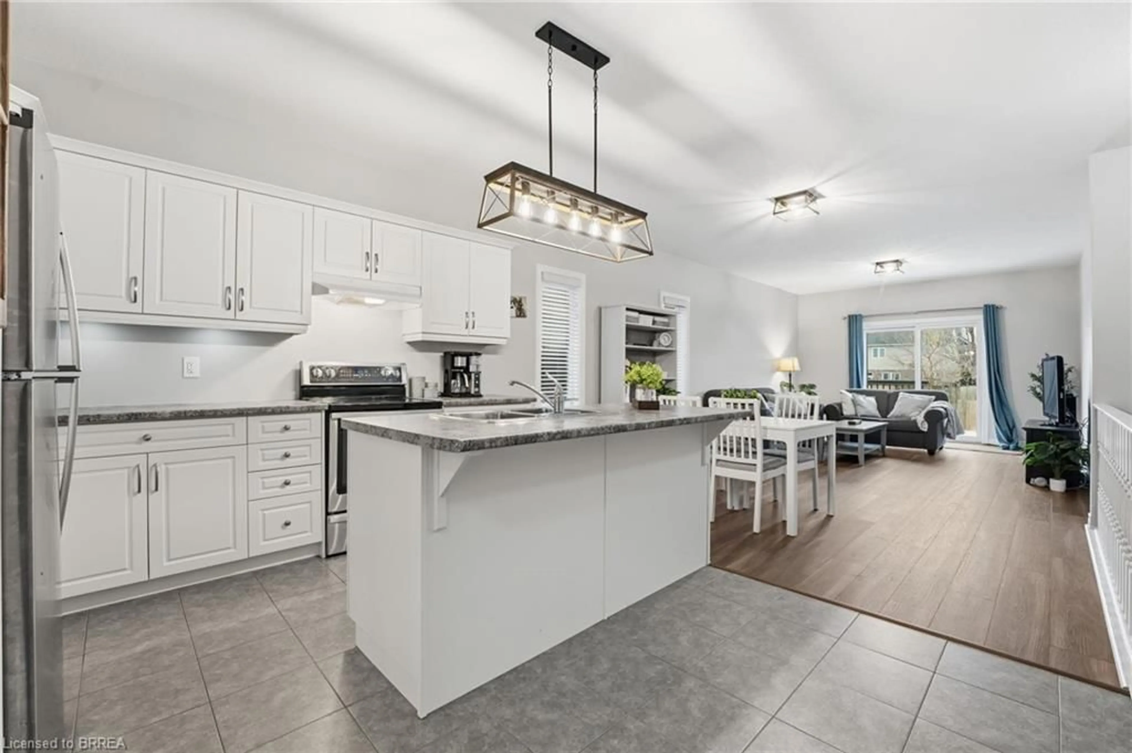 Open concept kitchen, ceramic/tile floor for 30 Schuyler St, Paris Ontario N3L 0E5