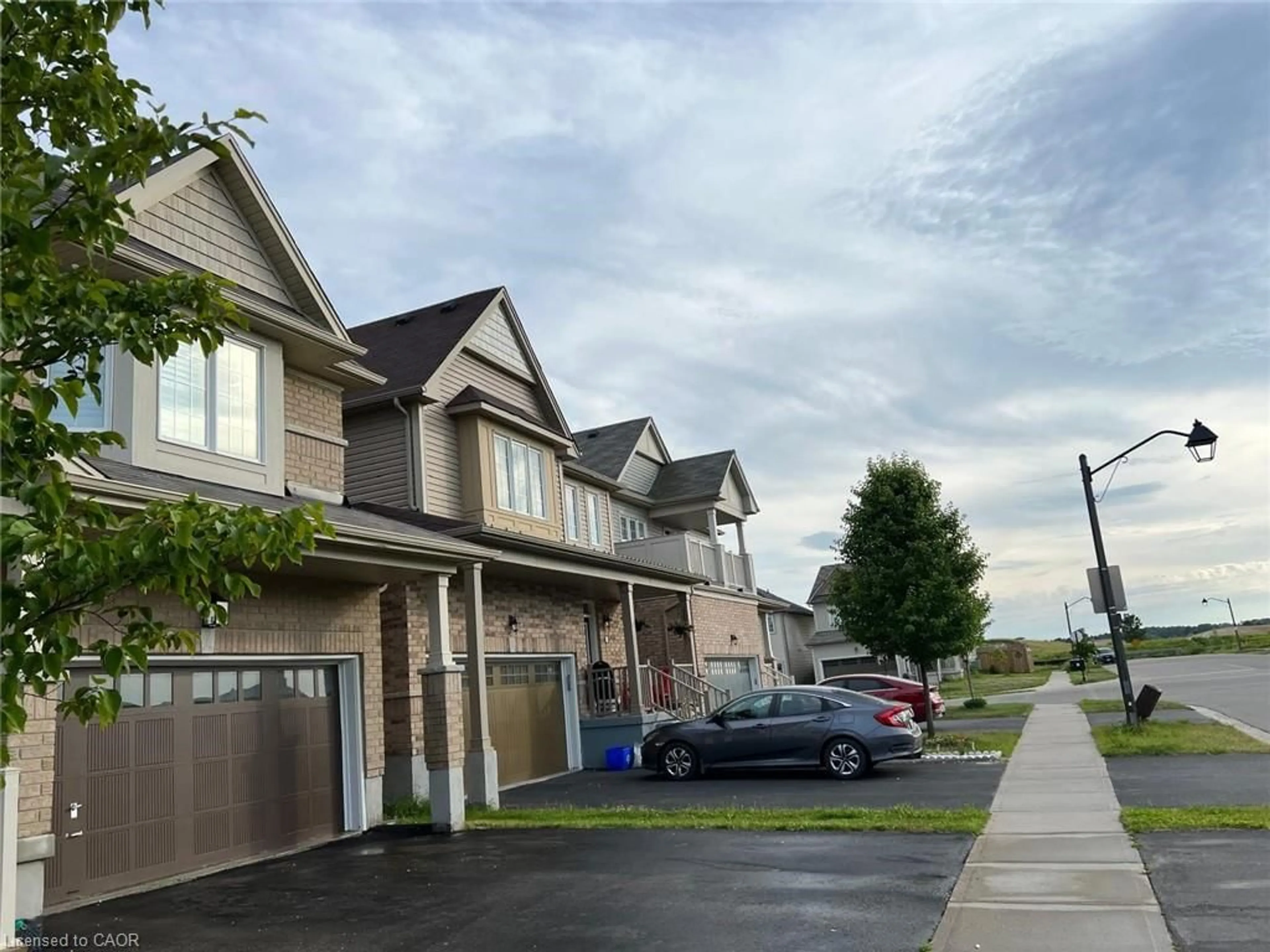 Unknown for 112 Gillespie Dr, Brantford Ontario N3T 0K2