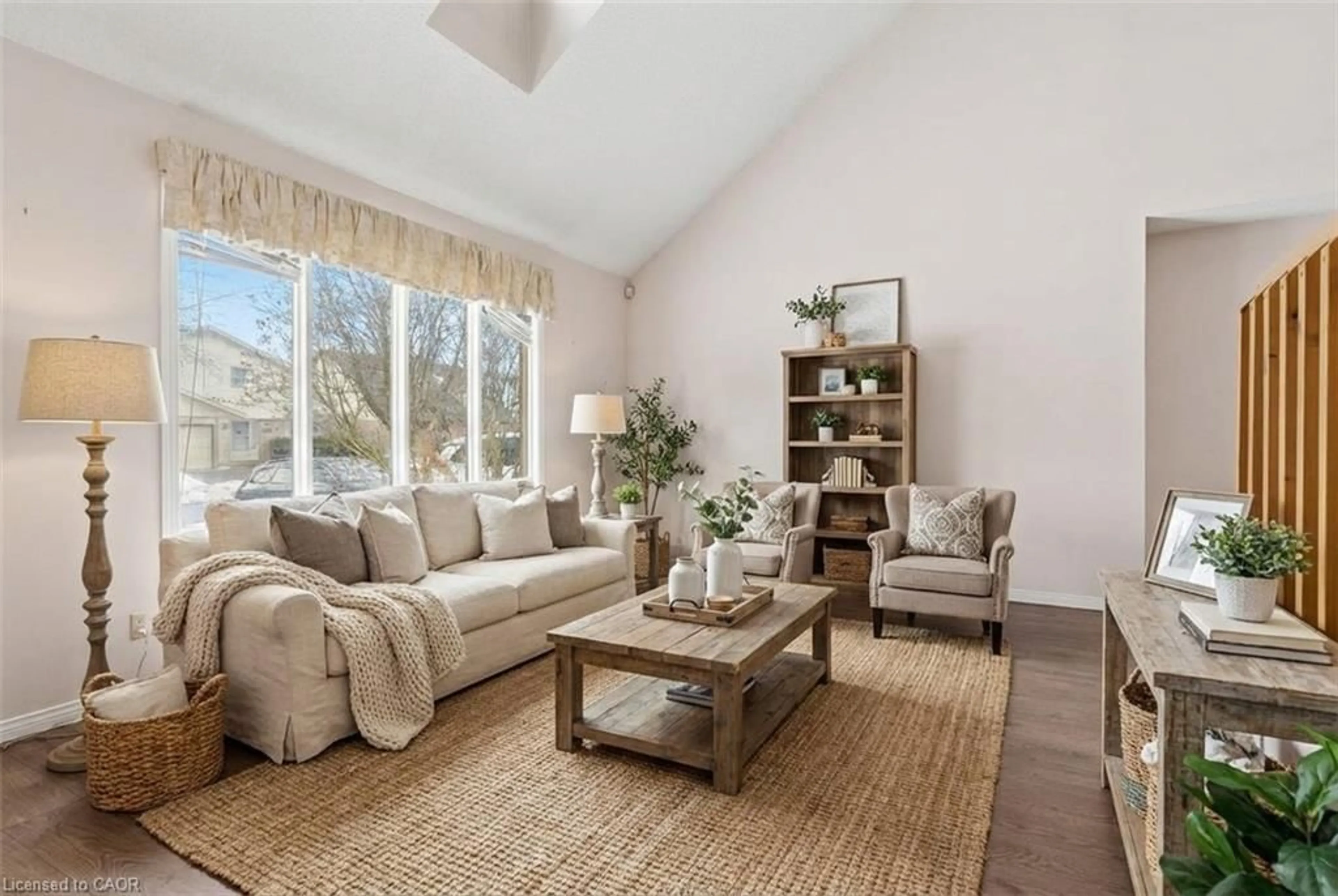 Living room with furniture, unknown for 95 Scenic Wood Cres, Kitchener Ontario N2A 3N2