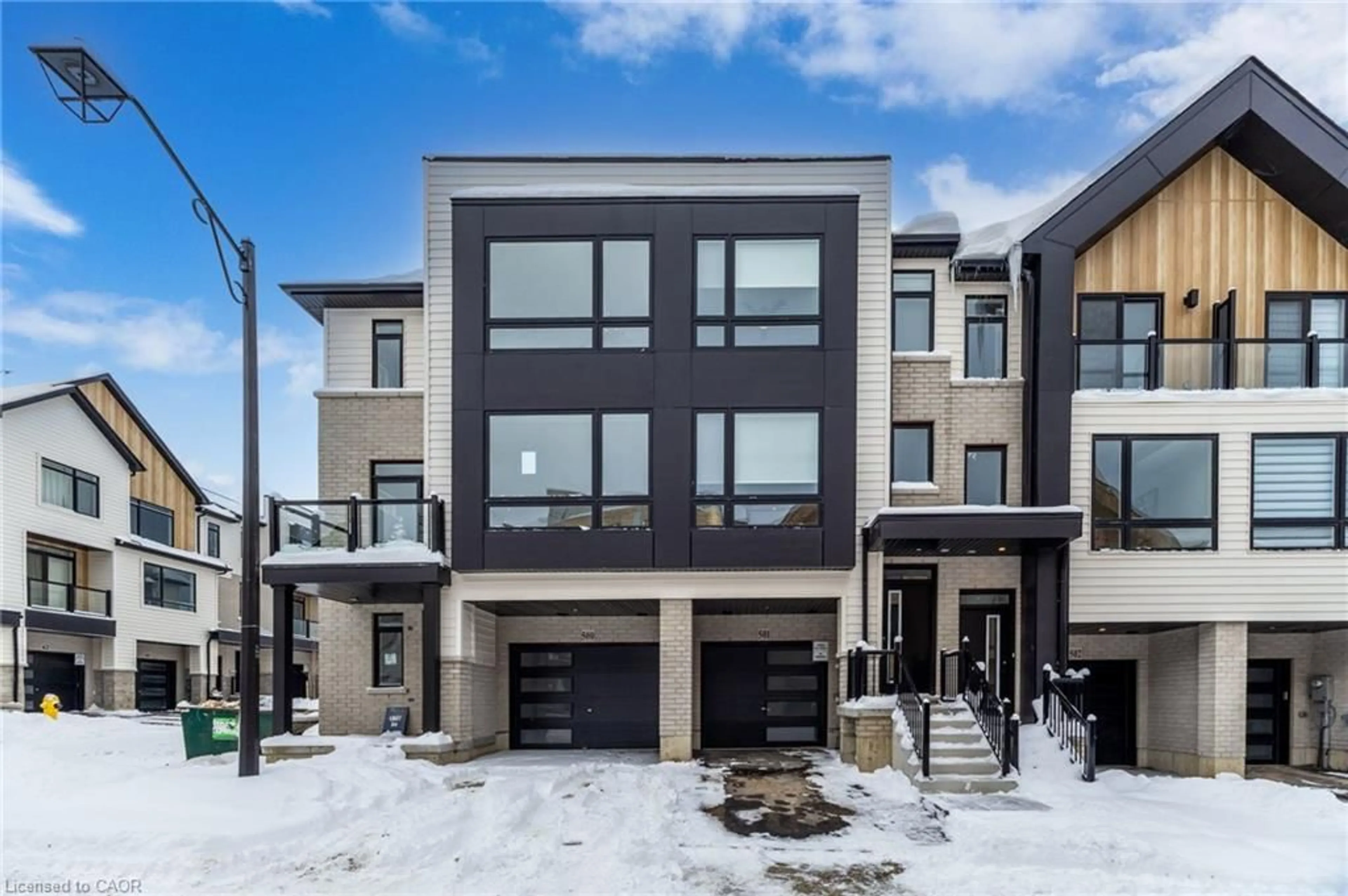 Unknown for 4040 Mountain St #501, Grimsby Ontario L3J 2J6